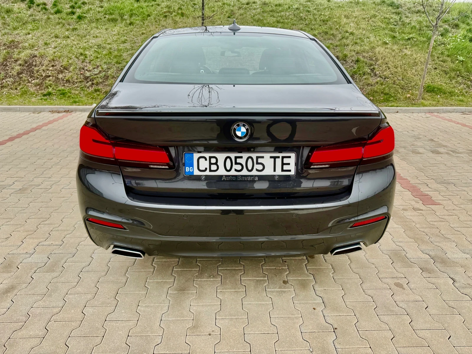 BMW 530 xDrive - ФУЛЛ ЕКСТРИ - ПЪЛНА ИСТОРИЯ - изображение 4