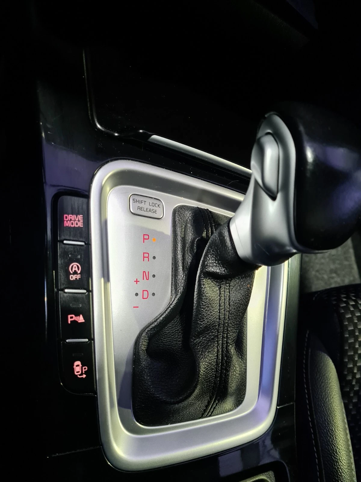 Kia XCeed MHEV, снимка 14 - Автомобили и джипове - 53900361