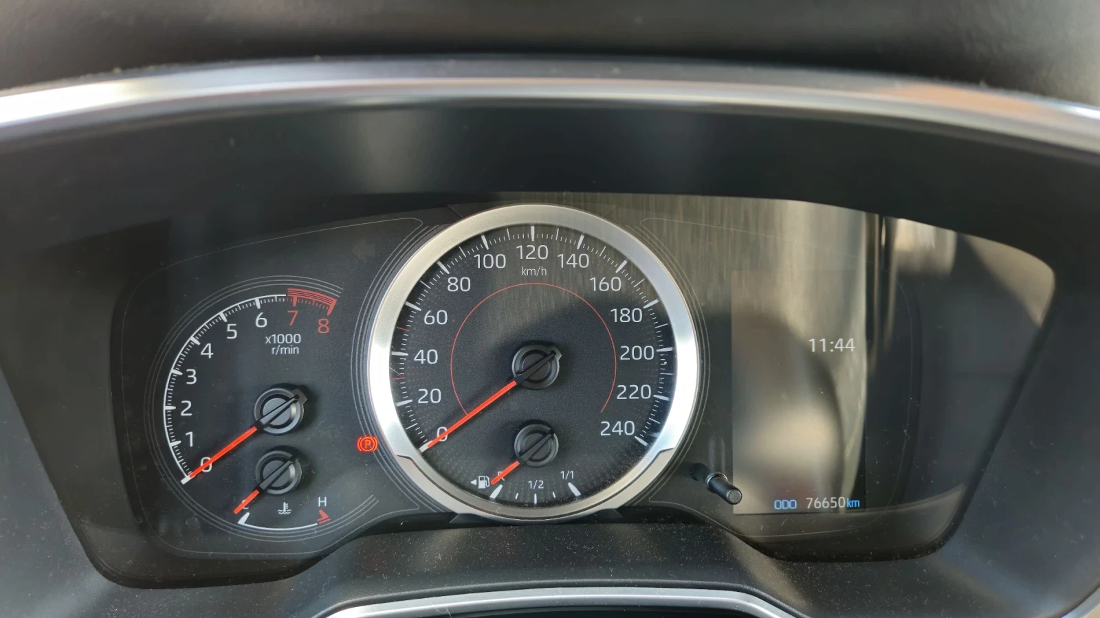 Toyota Corolla, снимка 7 - Автомобили и джипове - 53739225