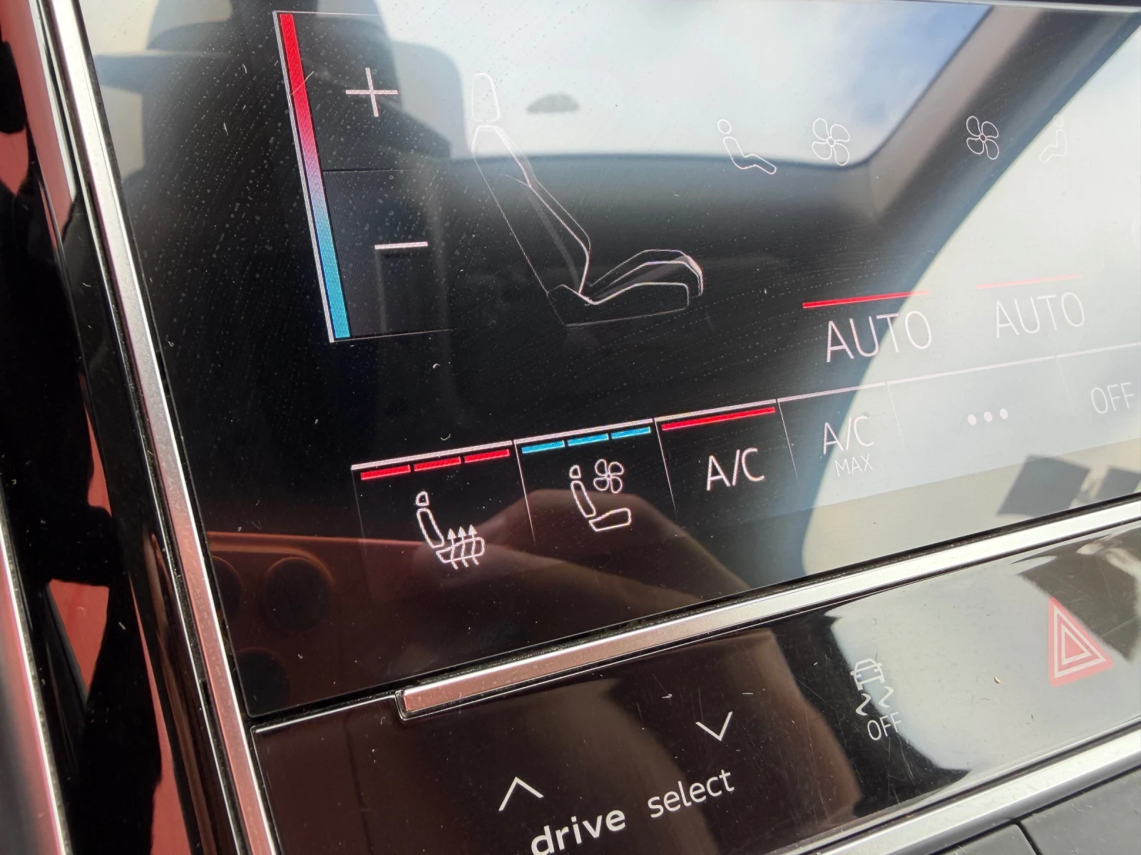 Audi A8 50TDI* 21г* LASSER* Обдухване, снимка 13 - Автомобили и джипове - 54041358