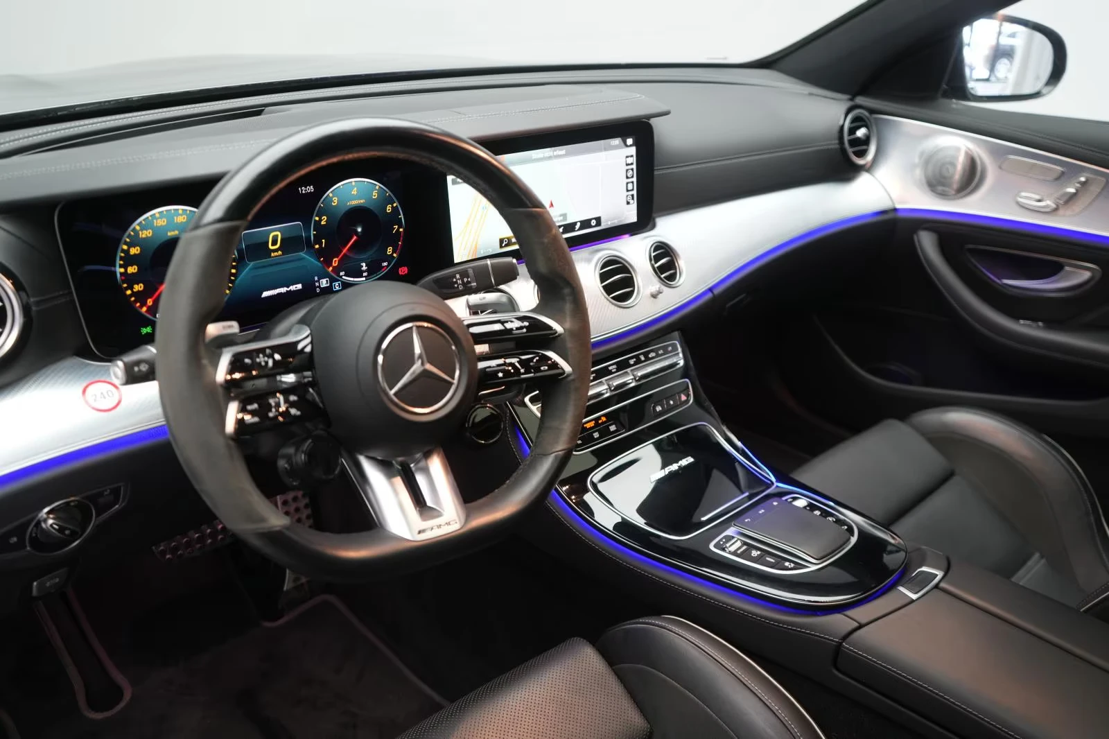 Mercedes-Benz E 63 AMG S/612HP/4M/PANO/BURM/9G/360/NAVI/196h | Mobile.bg � ����������� 8