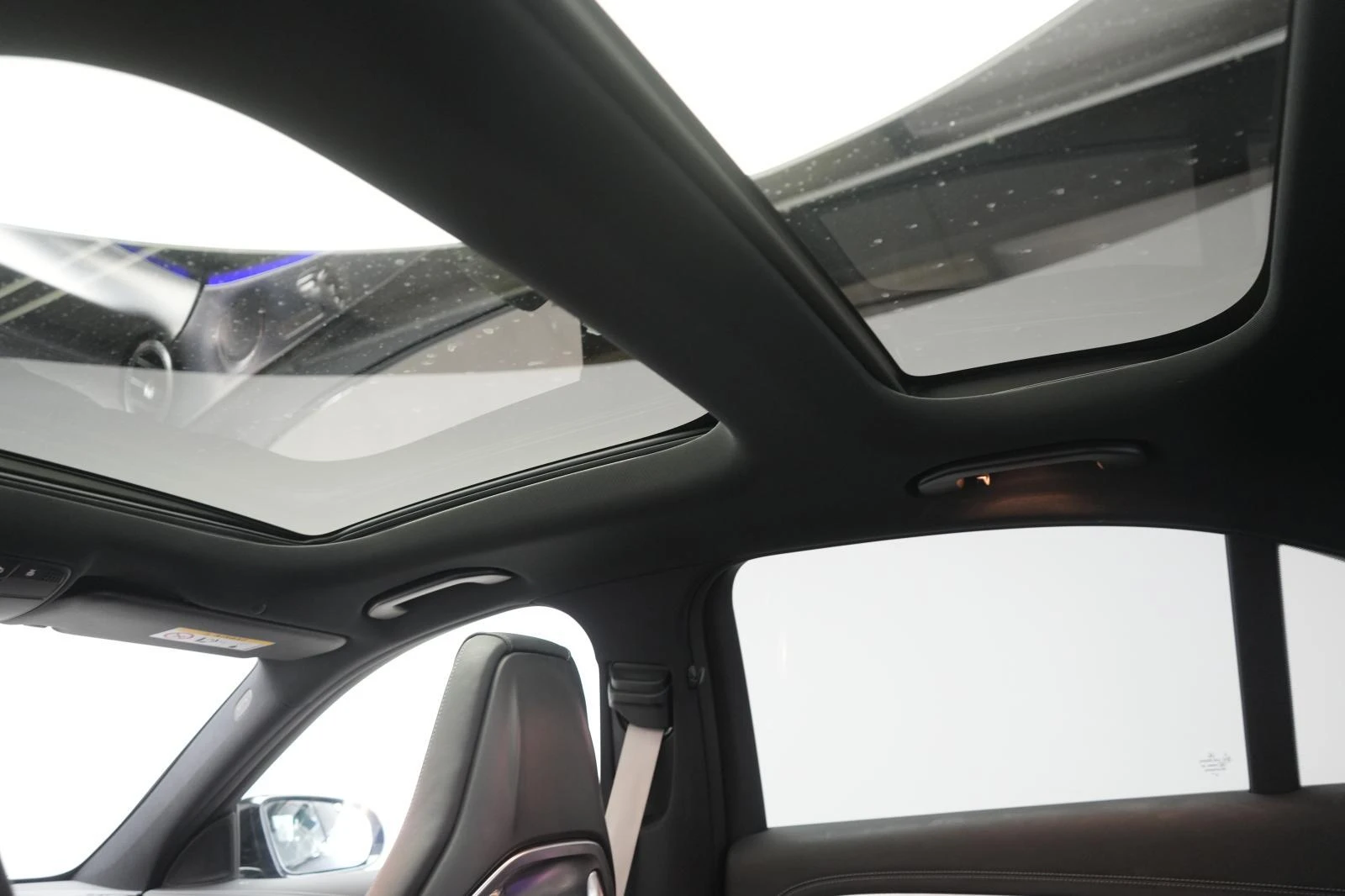 Mercedes-Benz E 63 AMG S/612HP/4M/PANO/BURM/9G/360/NAVI/196h | Mobile.bg � ����������� 15