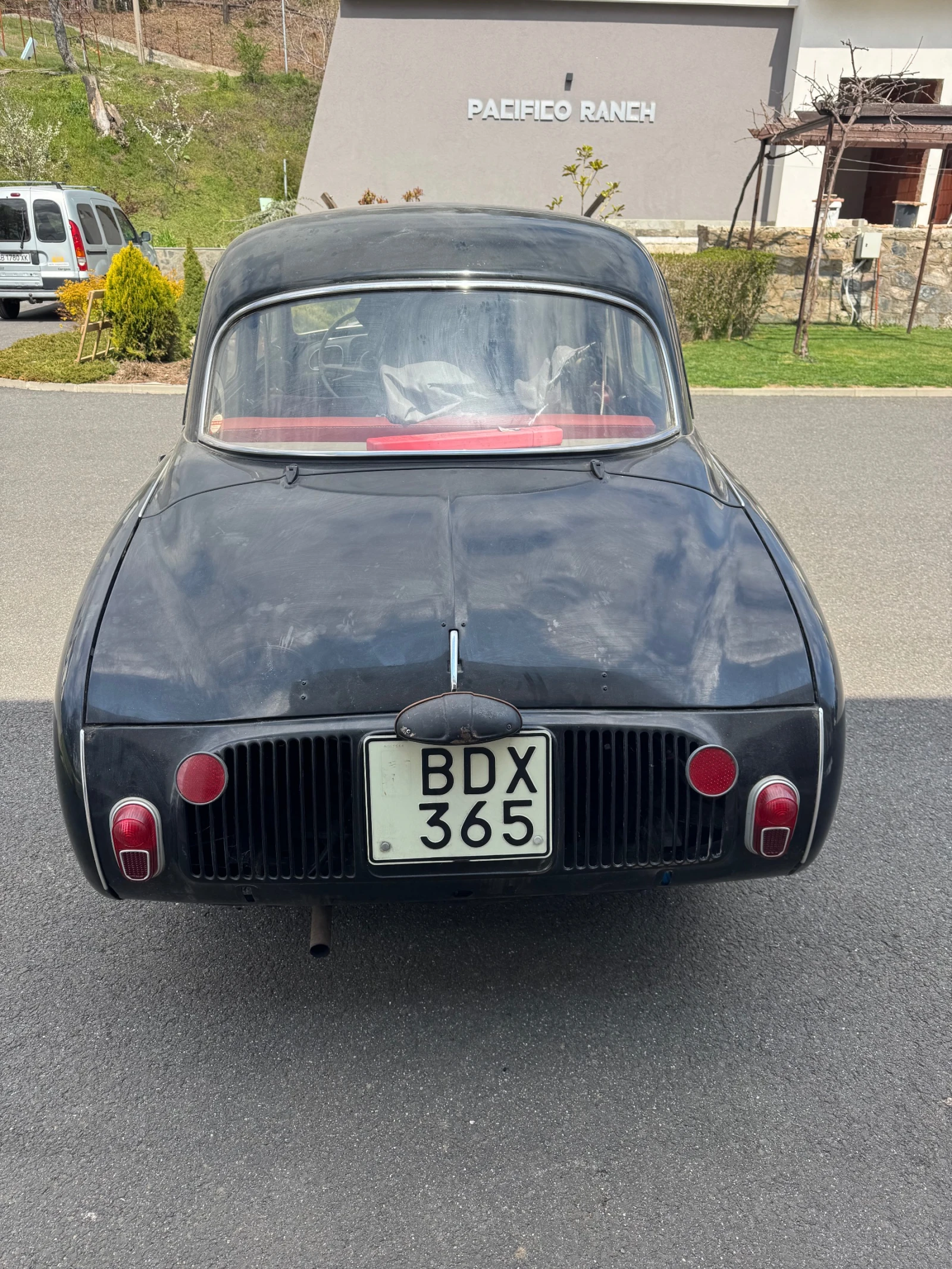 Renault 4 Dauphine, снимка 7 - Автомобили и джипове - 54375150