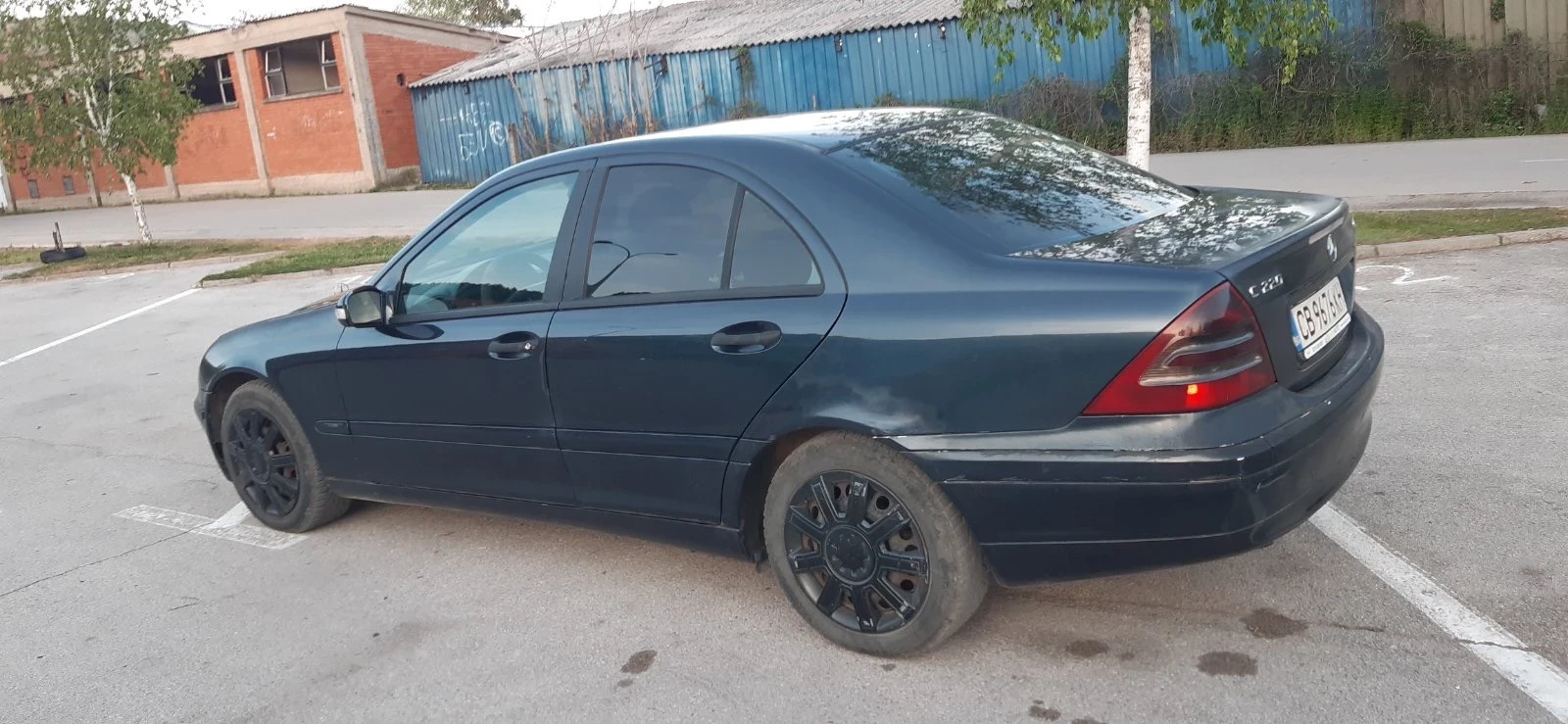 Mercedes-Benz C 220, снимка 3 - Автомобили и джипове - 54427786