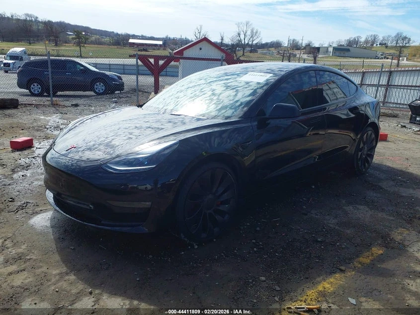 Tesla Model 3 Performance Dual Motor All-Wheel Drive, снимка 2 - Автомобили и джипове - 54435735