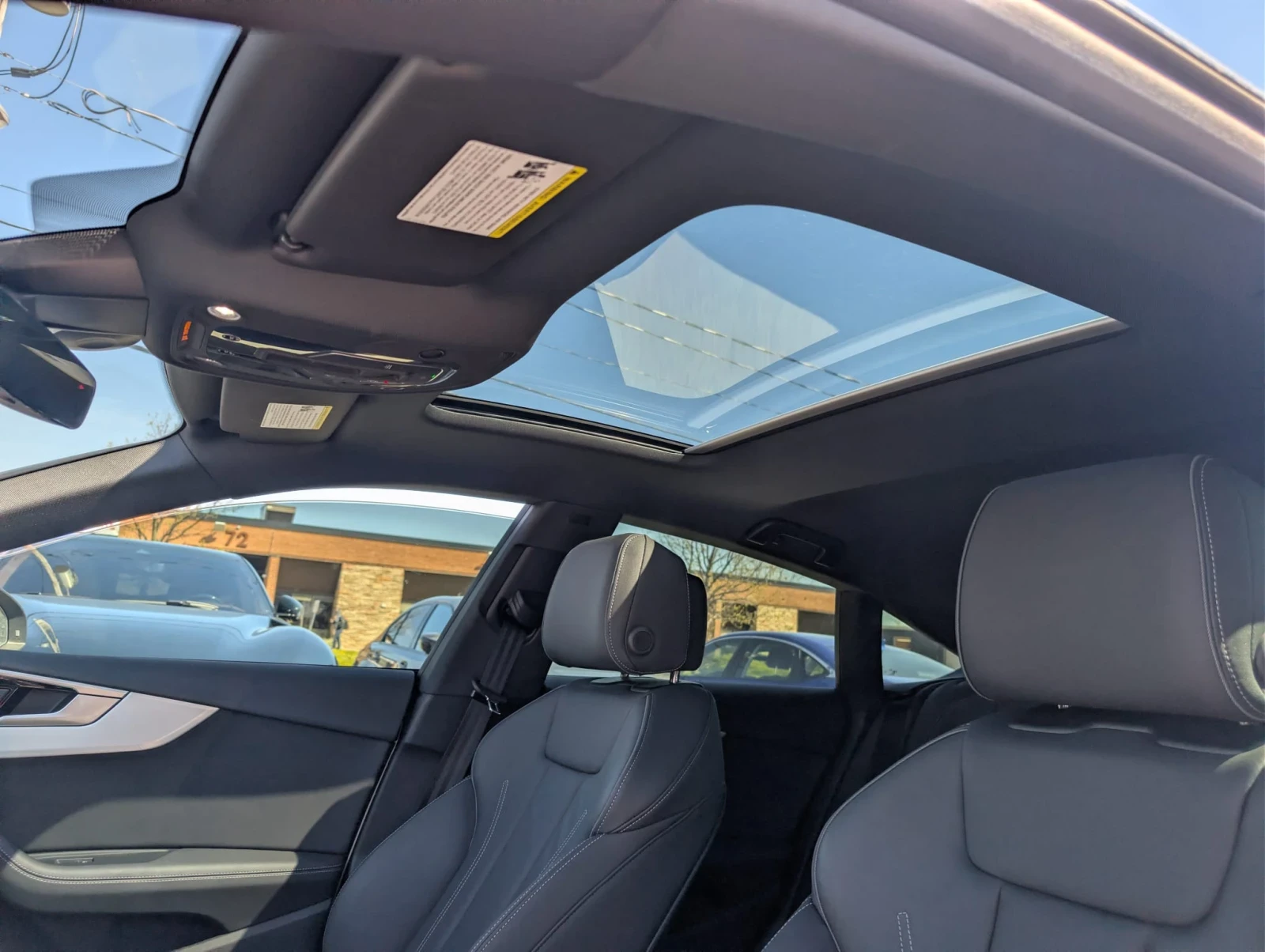 Audi A5 PROGRESSIVE * ДИСТРОНИК * ПОДГРЕВ * ПАНОРАМА * , снимка 8 - Автомобили и джипове - 54529098