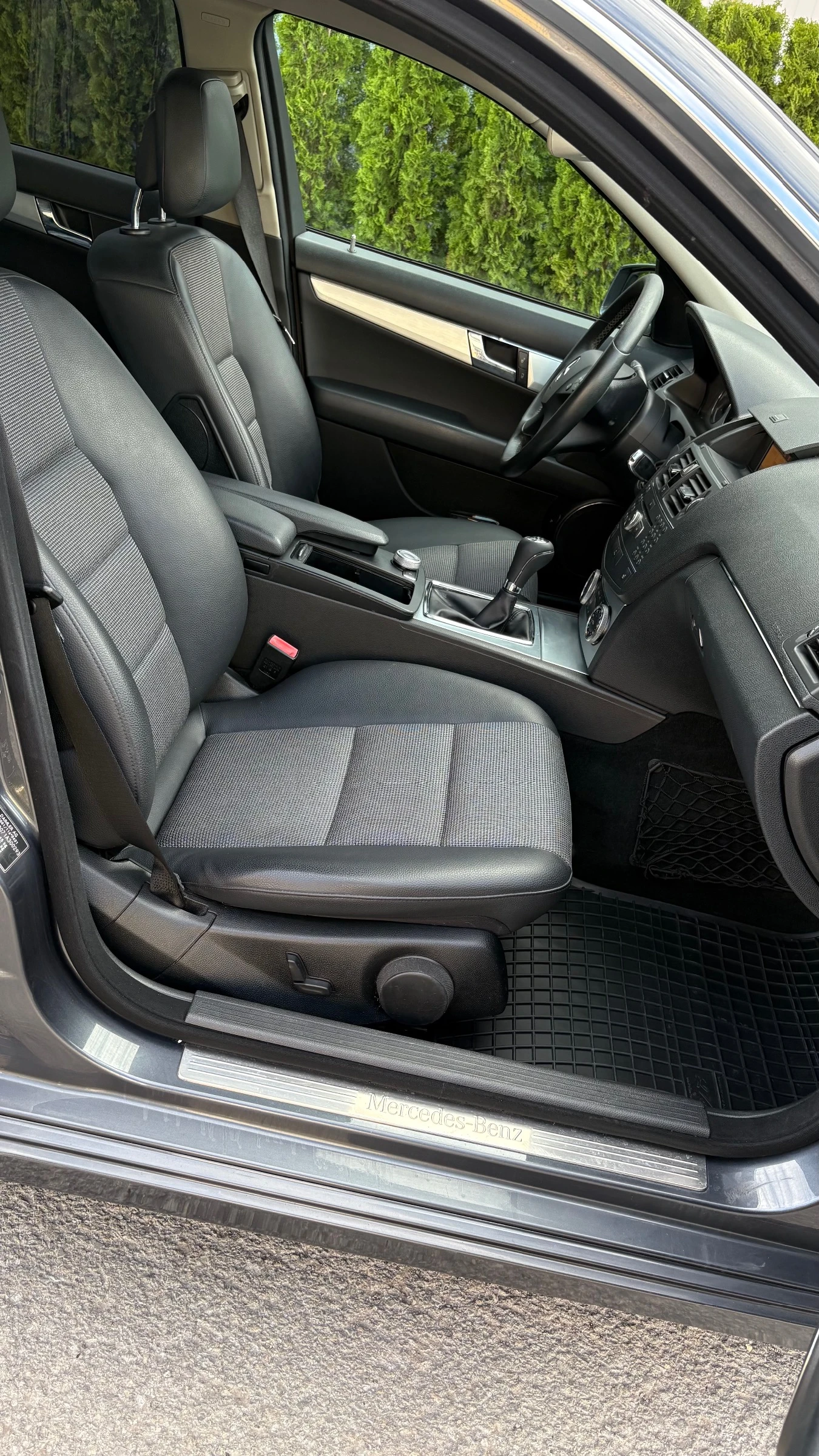 Mercedes-Benz C 200 CDI , снимка 16 - Автомобили и джипове - 54586074