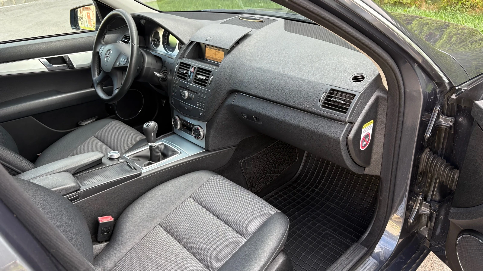 Mercedes-Benz C 200 CDI , снимка 14 - Автомобили и джипове - 54586074