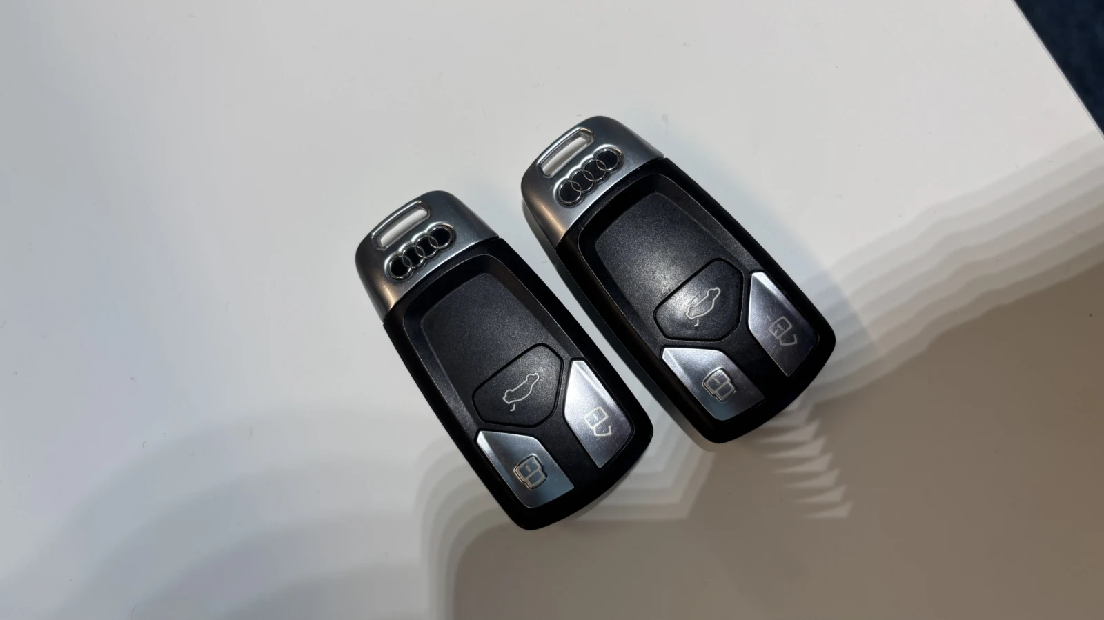 Audi A4 B9* 2 КЛЮЧА* LED* DIGITAL* КРАЙНА ЦЕНА, снимка 7 - Автомобили и джипове - 54649383
