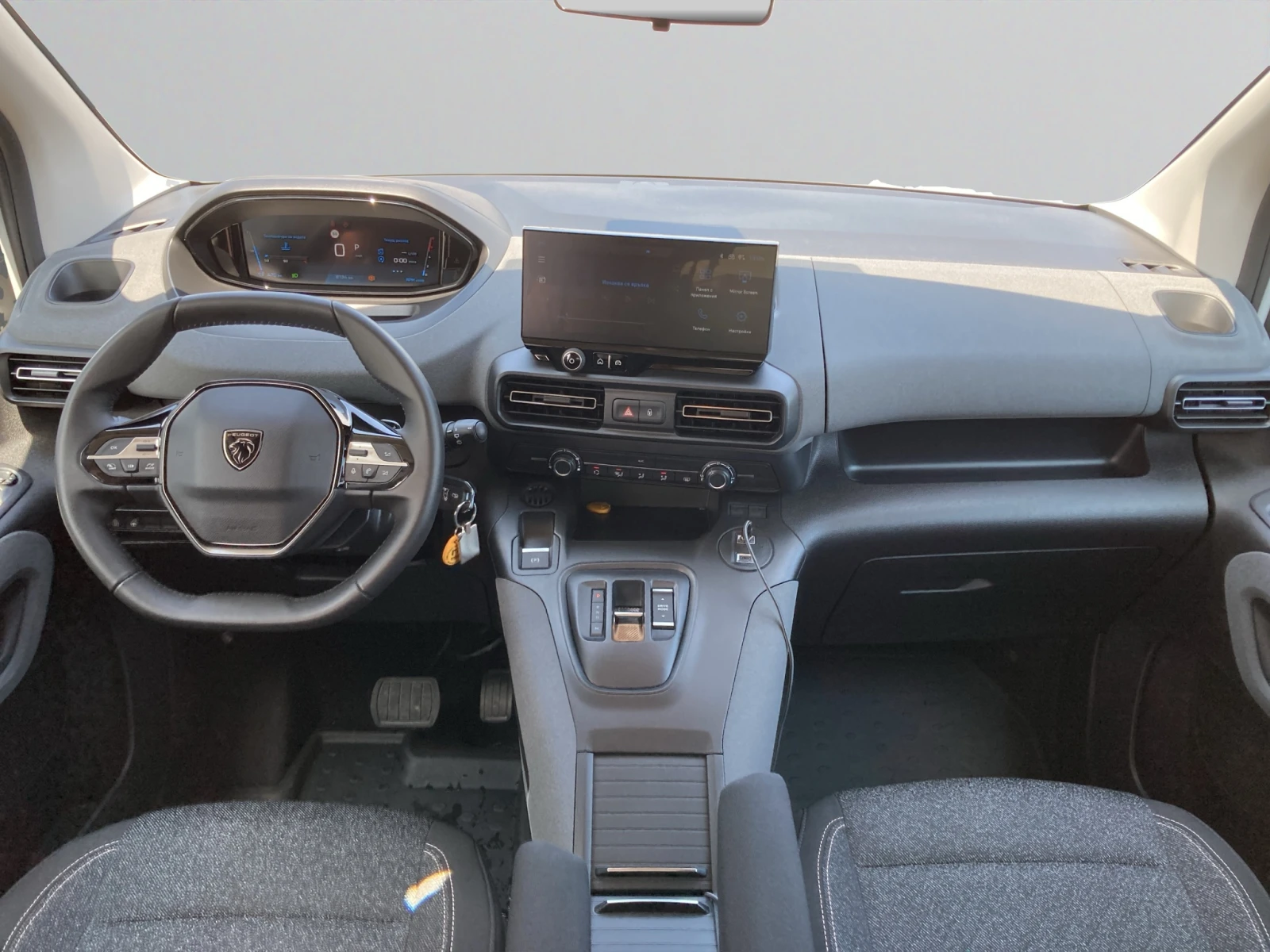 Peugeot Rifter MPV Standard ALLURE 1.5 BlueHDI 130 EAT8 S&S E6.4, снимка 11 - Автомобили и джипове - 54737800