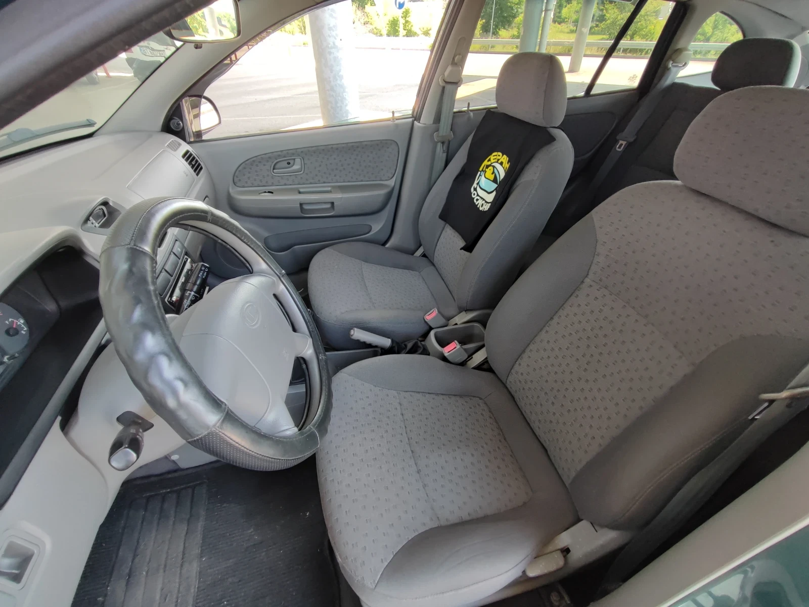 Kia Rio 1.3, снимка 9 - Автомобили и джипове - 54832197