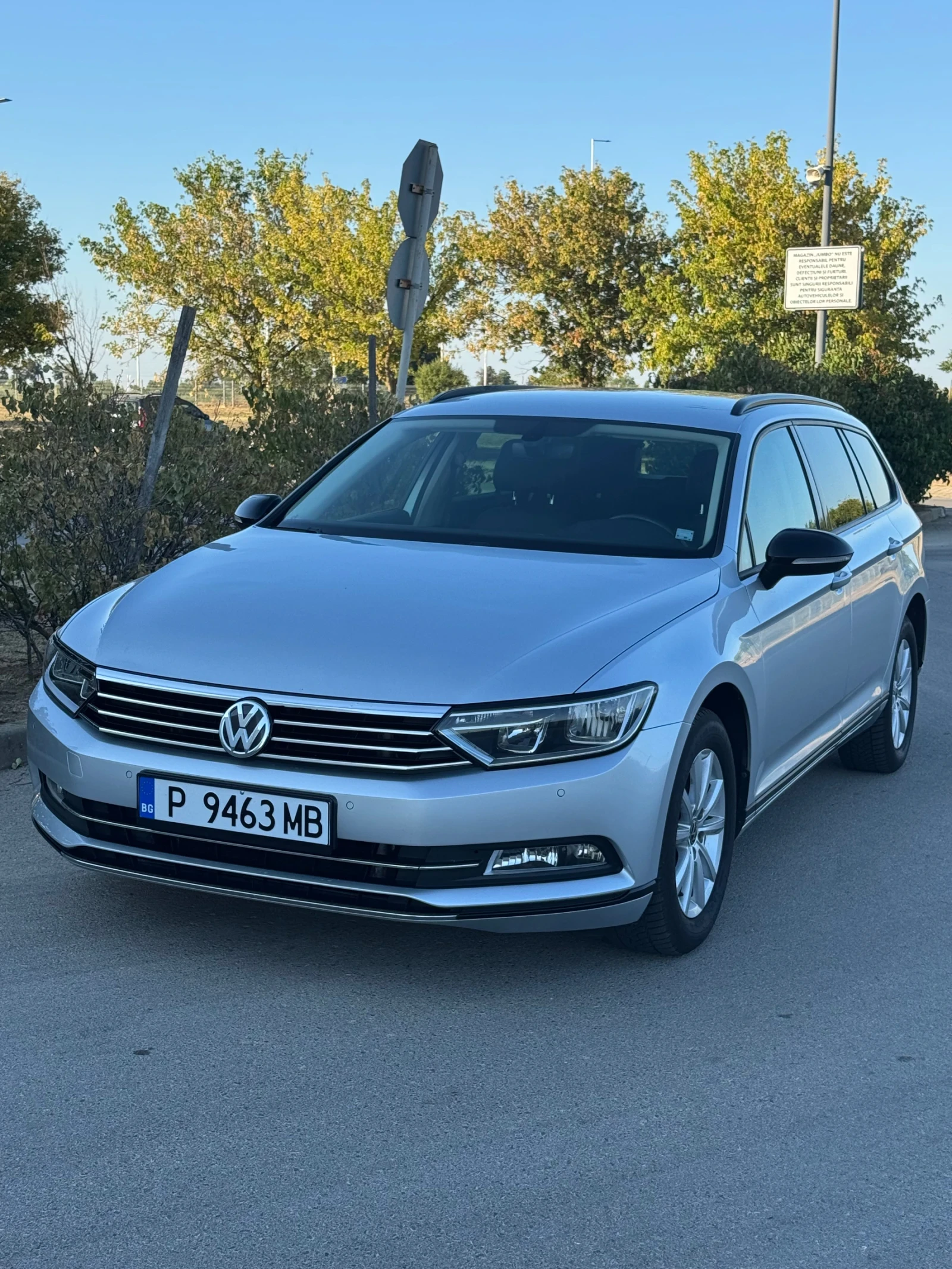 VW Passat 2.0 TDI, снимка 3 - Автомобили и джипове - 55729354