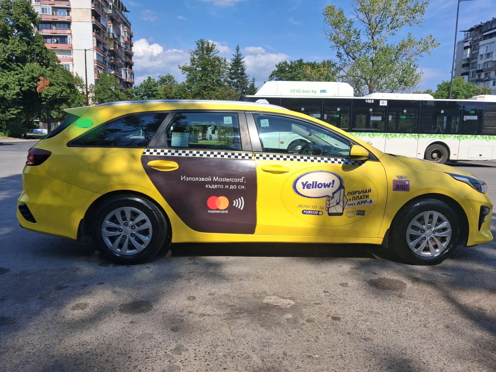 Kia Ceed 1.4/Газ/100к.с, снимка 4 - Автомобили и джипове - 55811660