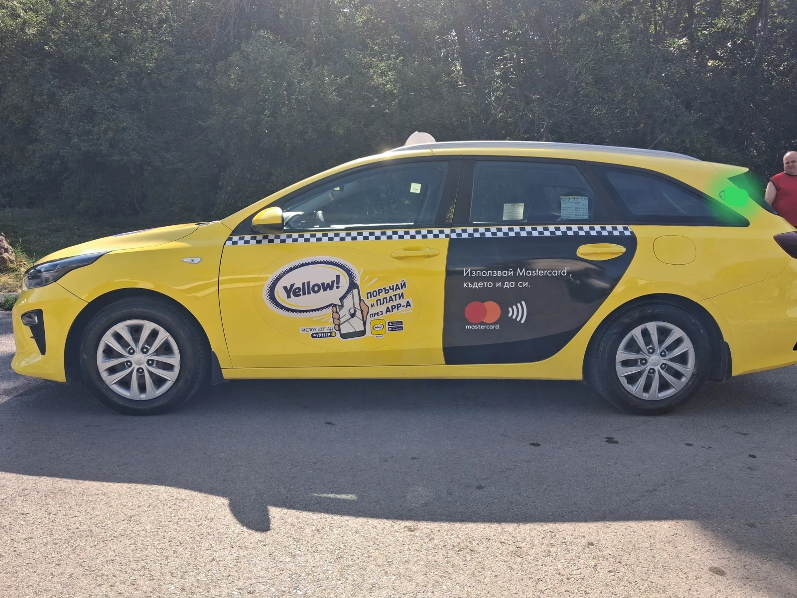 Kia Ceed 1.4/Газ/100к.с, снимка 2 - Автомобили и джипове - 55811660