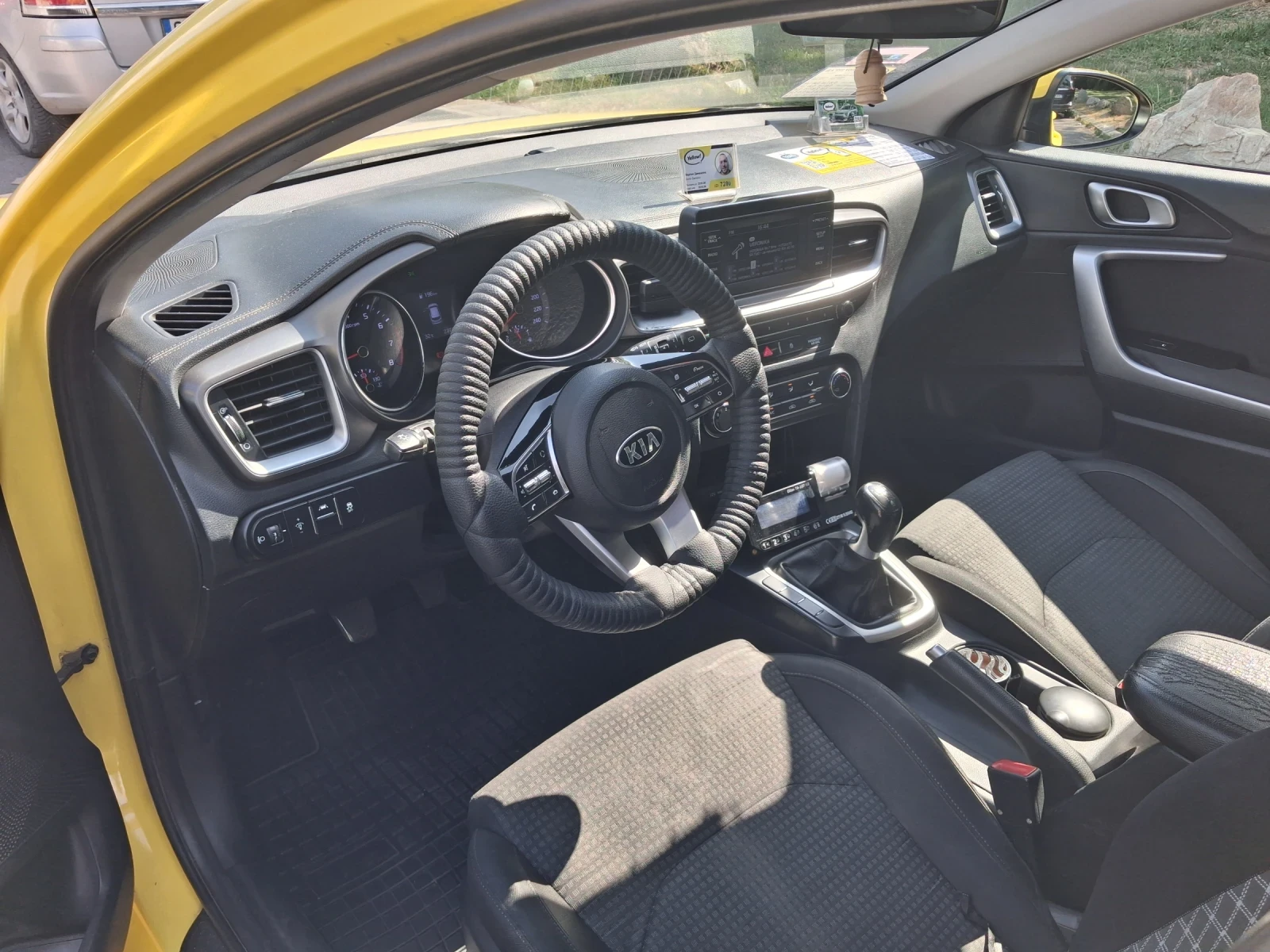 Kia Ceed 1.4/Газ/100к.с, снимка 5 - Автомобили и джипове - 55811660