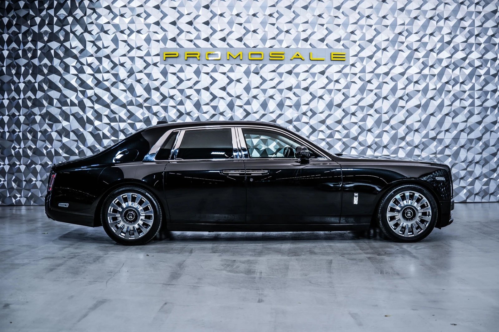Rolls-Royce Phantom VIII* StarLights* Massage* 360* TV* 22 | Mobile.bg � ����������� 6