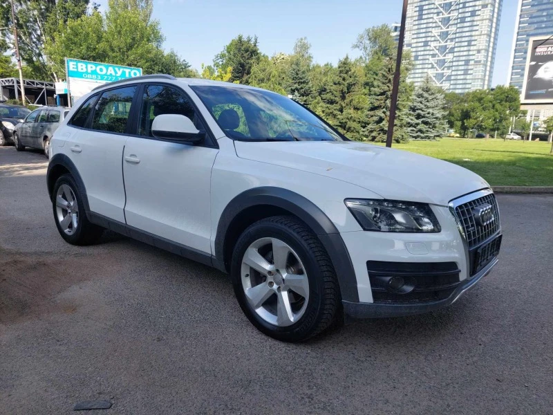 Audi Q5 2, 0i 180ps 4x4 OFFROAD, снимка 2 - Автомобили и джипове - 46188438