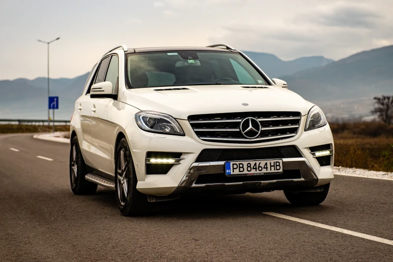 Mercedes-Benz ML 350 4 matic , снимка 12 - Автомобили и джипове - 47965179