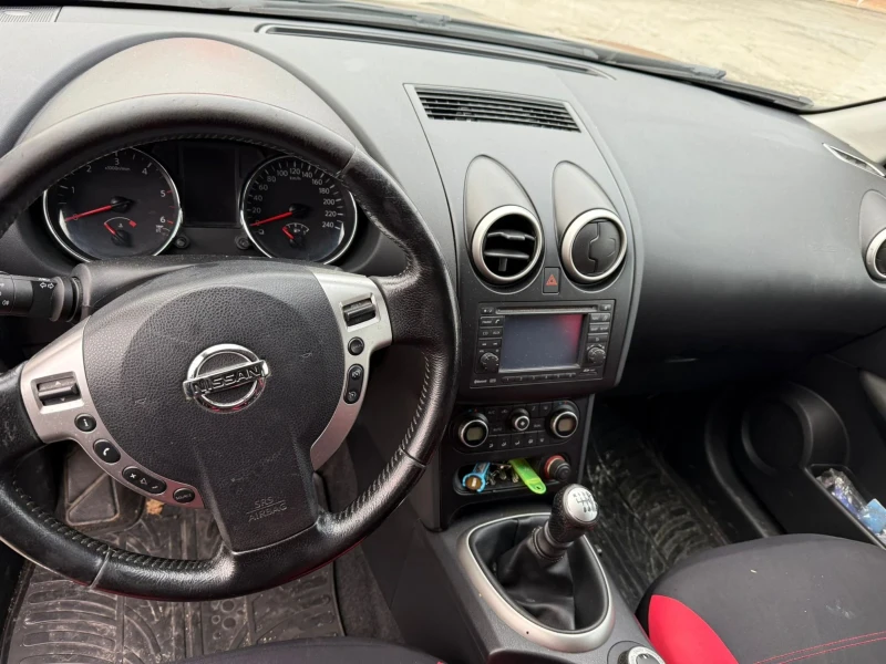 Nissan Qashqai Facelift/ 4WD/ ПАНОРАМА/ TEKNA, снимка 12 - Автомобили и джипове - 48366141