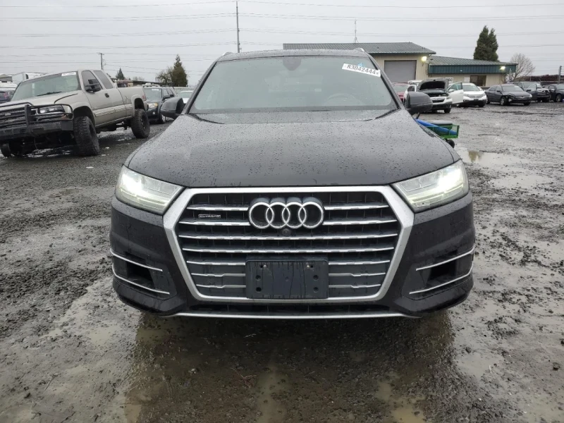 Audi Q7, снимка 2 - Автомобили и джипове - 49554910