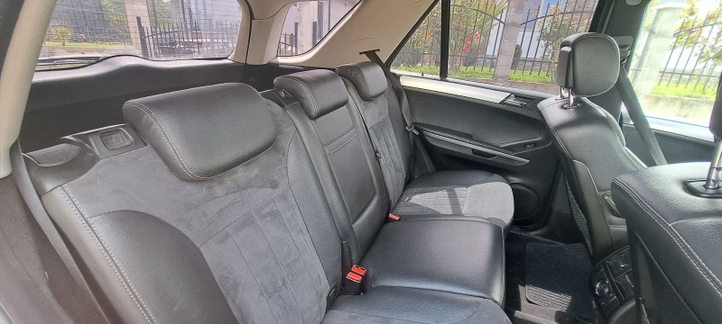Mercedes-Benz ML 320, снимка 7 - Автомобили и джипове - 51854050