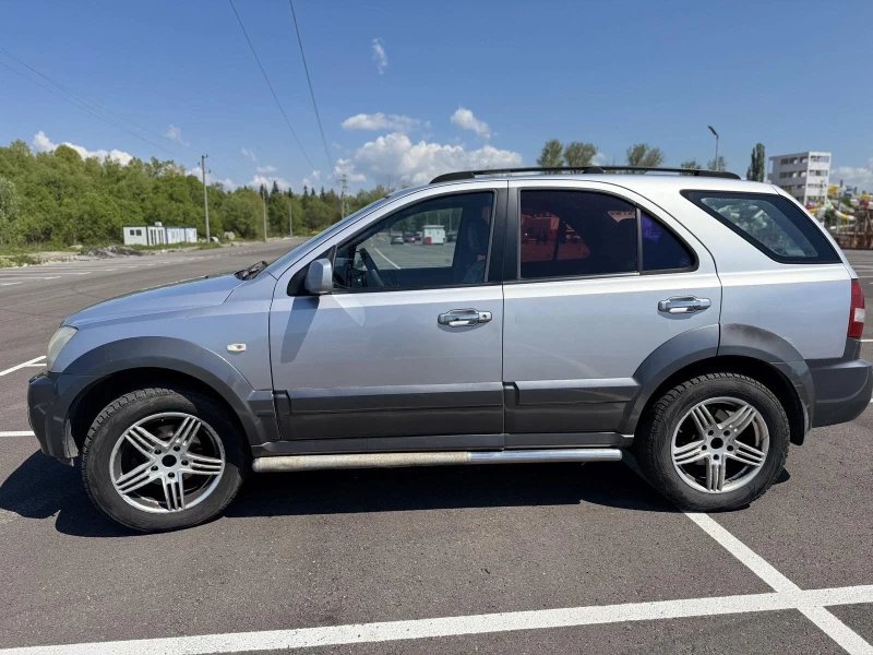 Kia Sorento, снимка 3 - Автомобили и джипове - 52181277