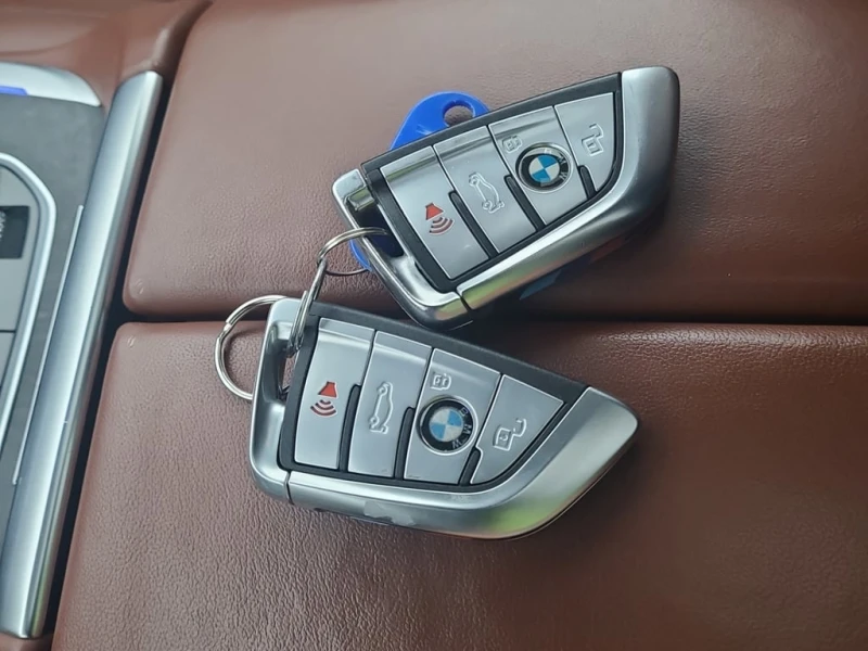 BMW X7 * XDRIVE40I * CARFAX * , снимка 8 - Автомобили и джипове - 52814791