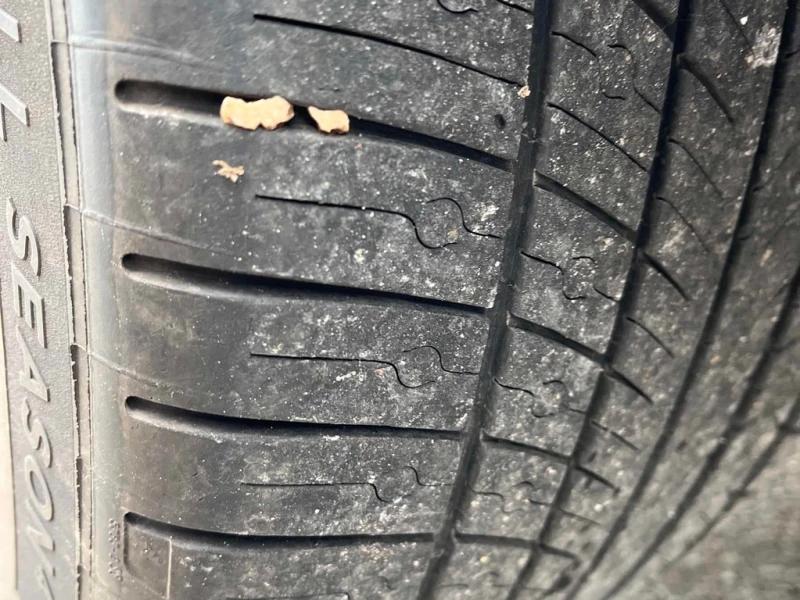 Audi Q7 * Technik * CARFAX * БЕЗ ПЪРВОНАЧАЛНА ВНОСКА, снимка 15 - Автомобили и джипове - 52916074