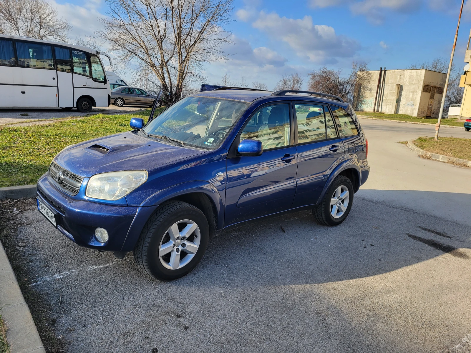 Toyota Rav4  - изображение 3