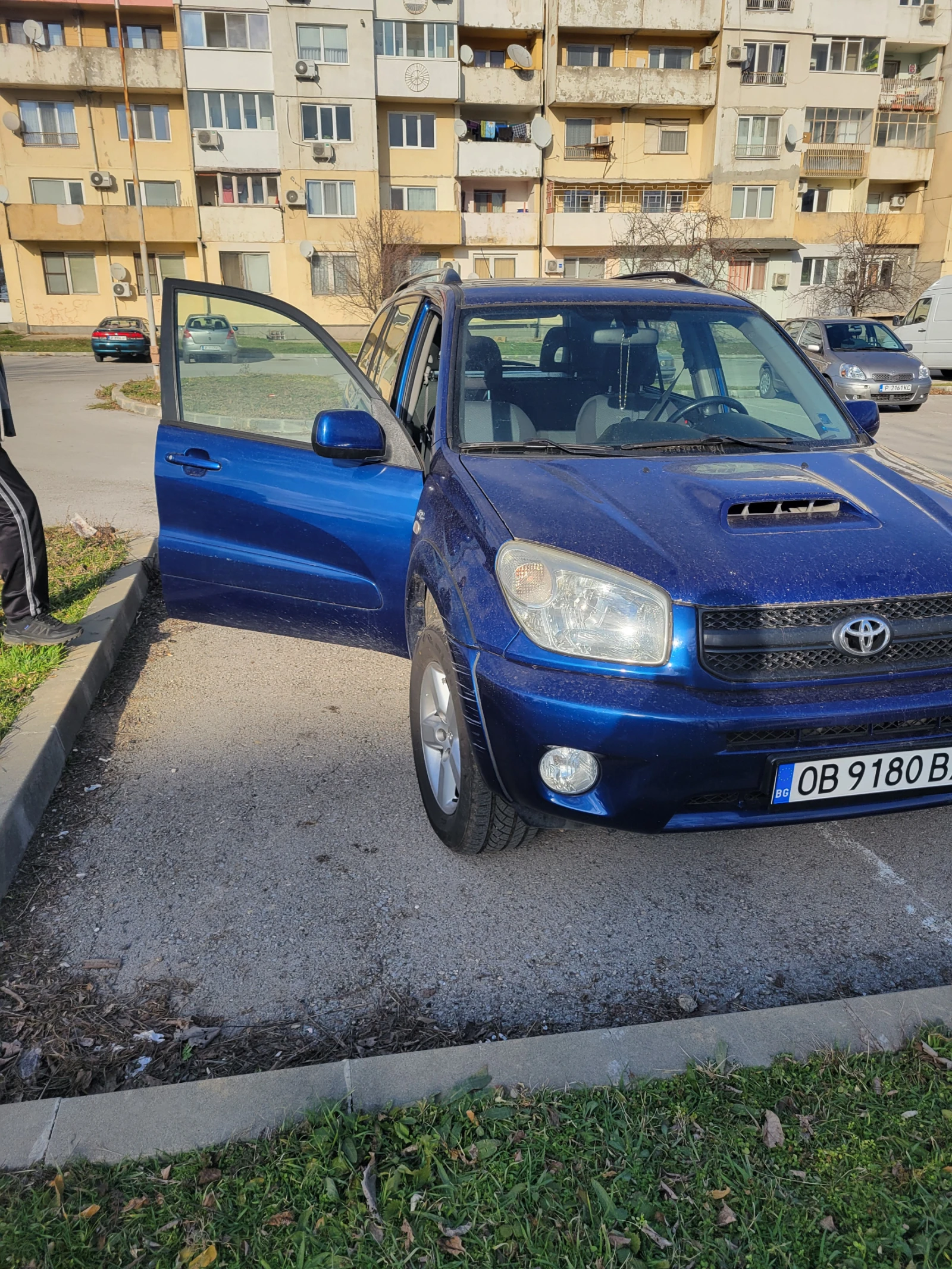 Toyota Rav4  - изображение 2