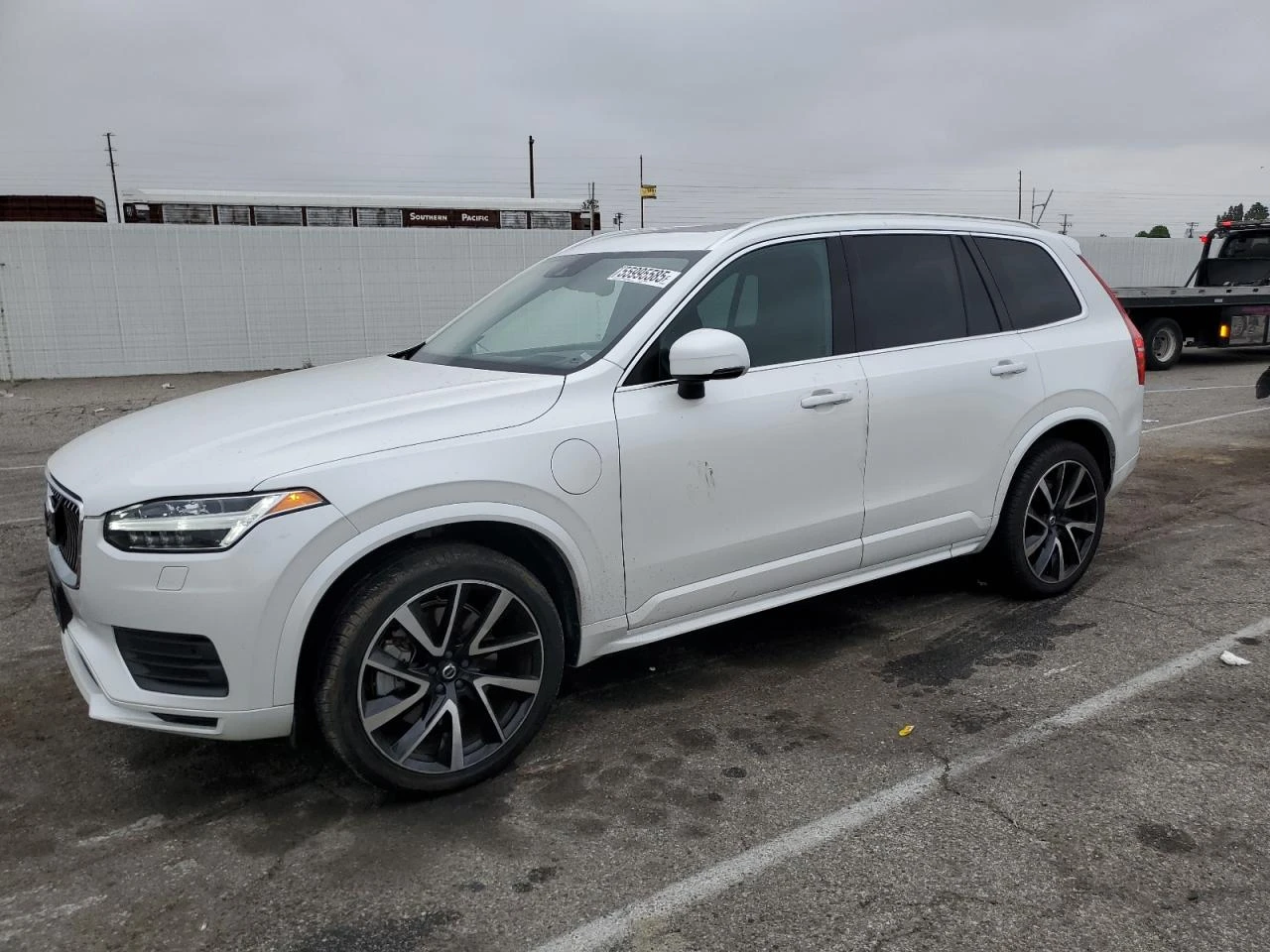 Volvo Xc90 T8 Momentum - изображение 2