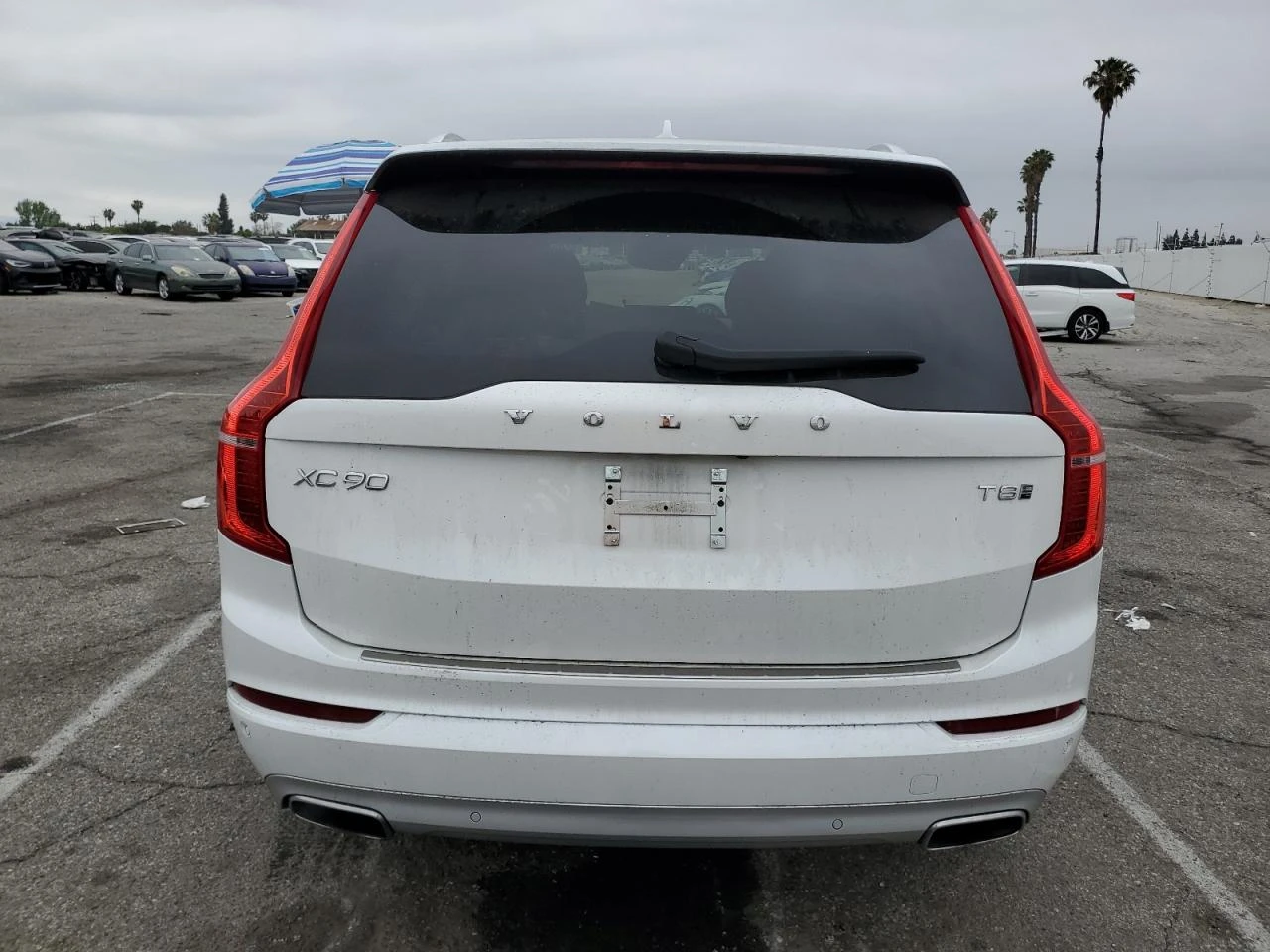 Volvo Xc90 T8 Momentum - изображение 6