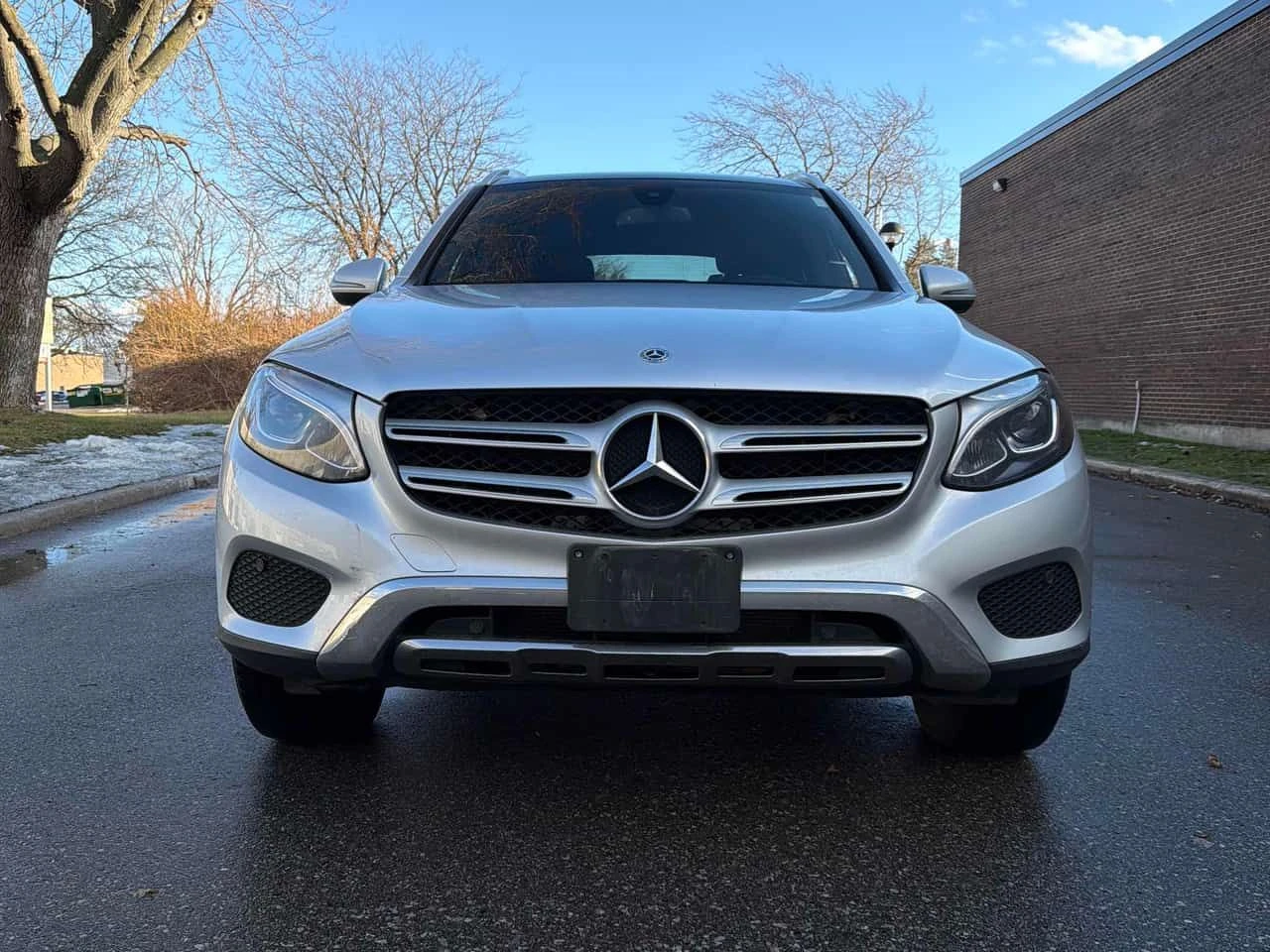 Mercedes-Benz GLC 300  * CARFAX * ПОДГРЕВИ * КАМЕРА * ПАМЕТ, снимка 17 - Автомобили и джипове - 54078071