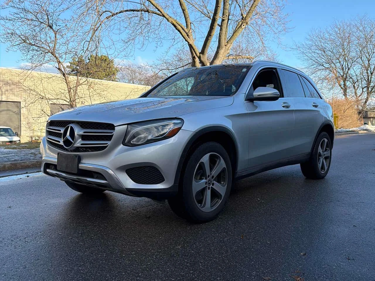 Mercedes-Benz GLC 300  * CARFAX * ПОДГРЕВИ * КАМЕРА * ПАМЕТ