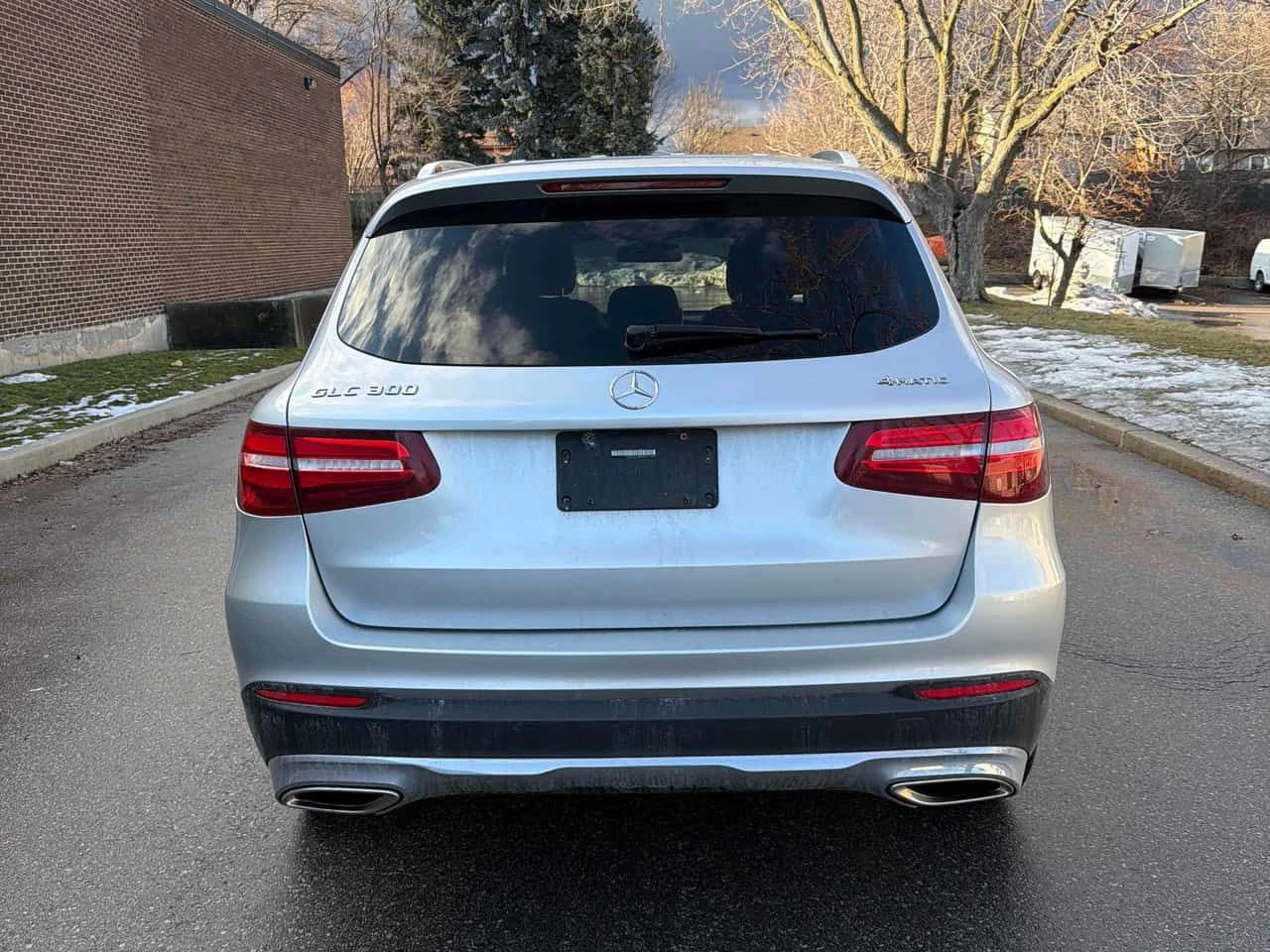 Mercedes-Benz GLC 300  * CARFAX * ПОДГРЕВИ * КАМЕРА * ПАМЕТ, снимка 15 - Автомобили и джипове - 54078071