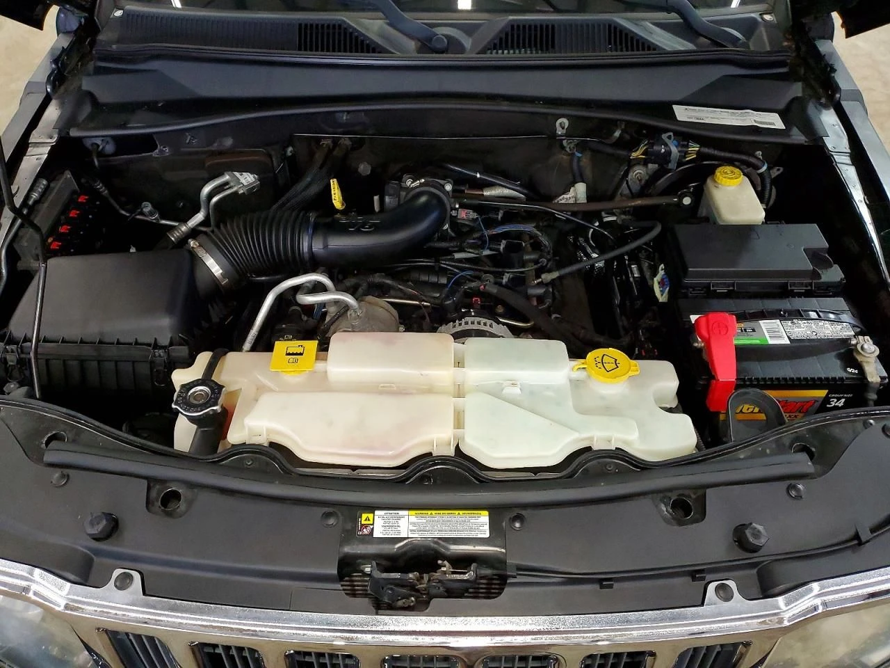 Jeep Cherokee, снимка 12 - Автомобили и джипове - 54111252