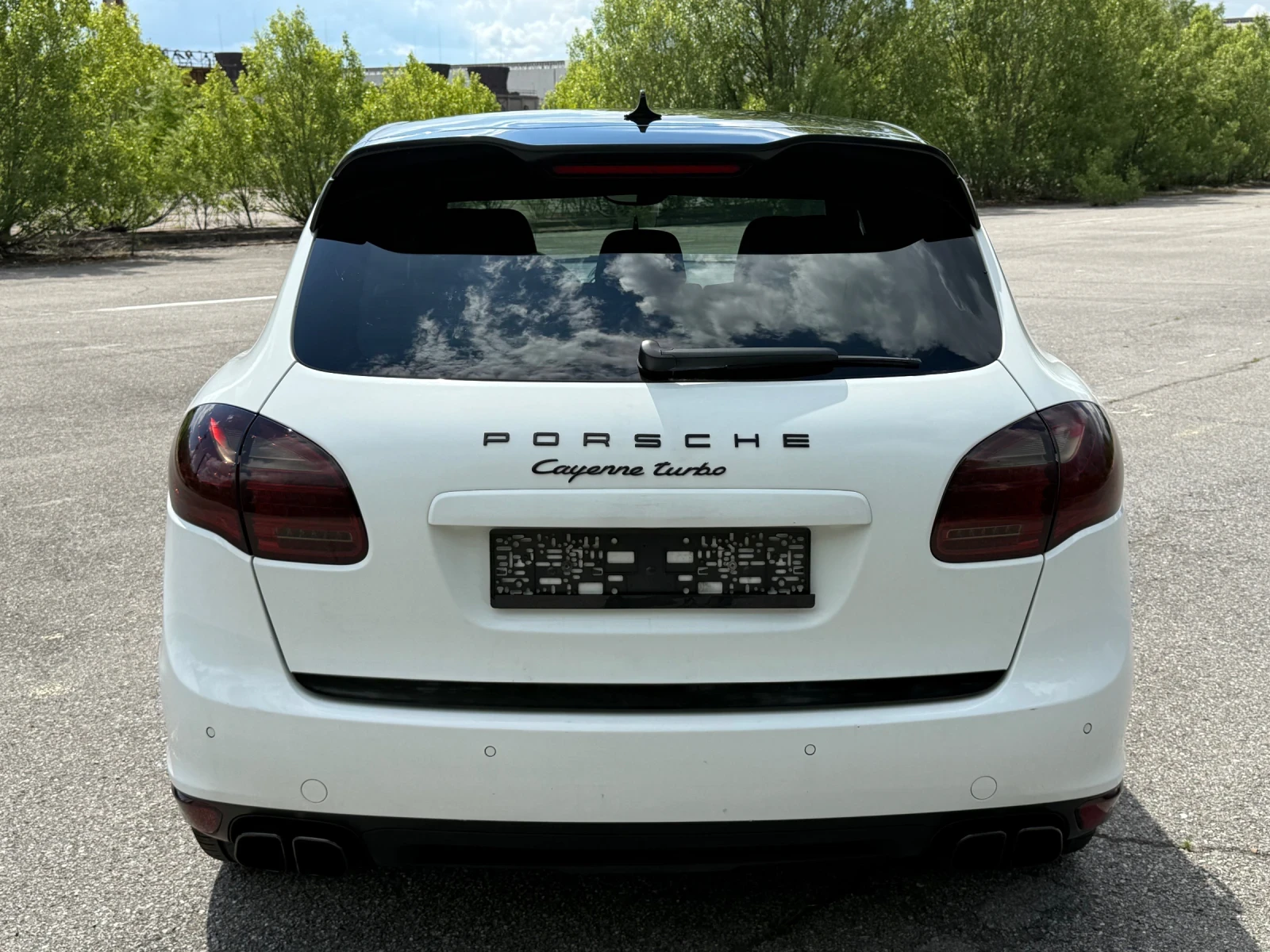 Porsche Cayenne 3.0D, снимка 5 - Автомобили и джипове - 55439713
