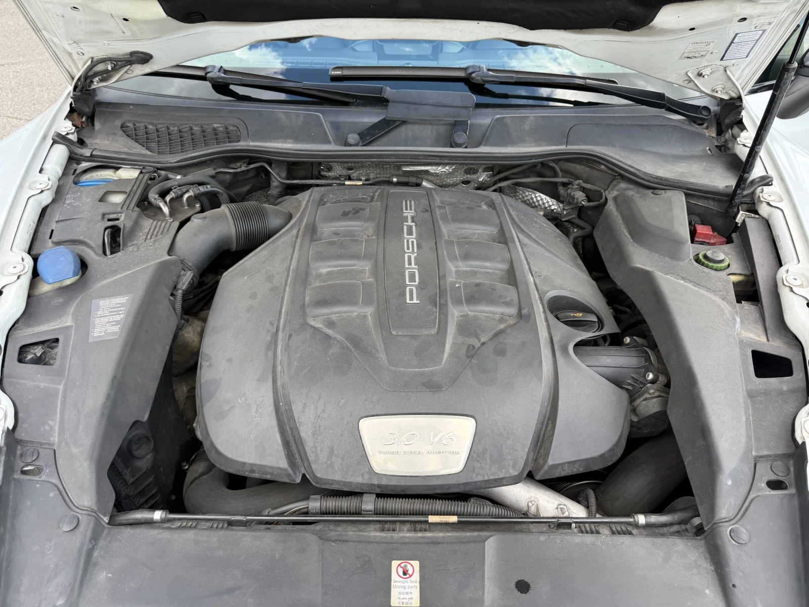 Porsche Cayenne 3.0D, снимка 14 - Автомобили и джипове - 55439713