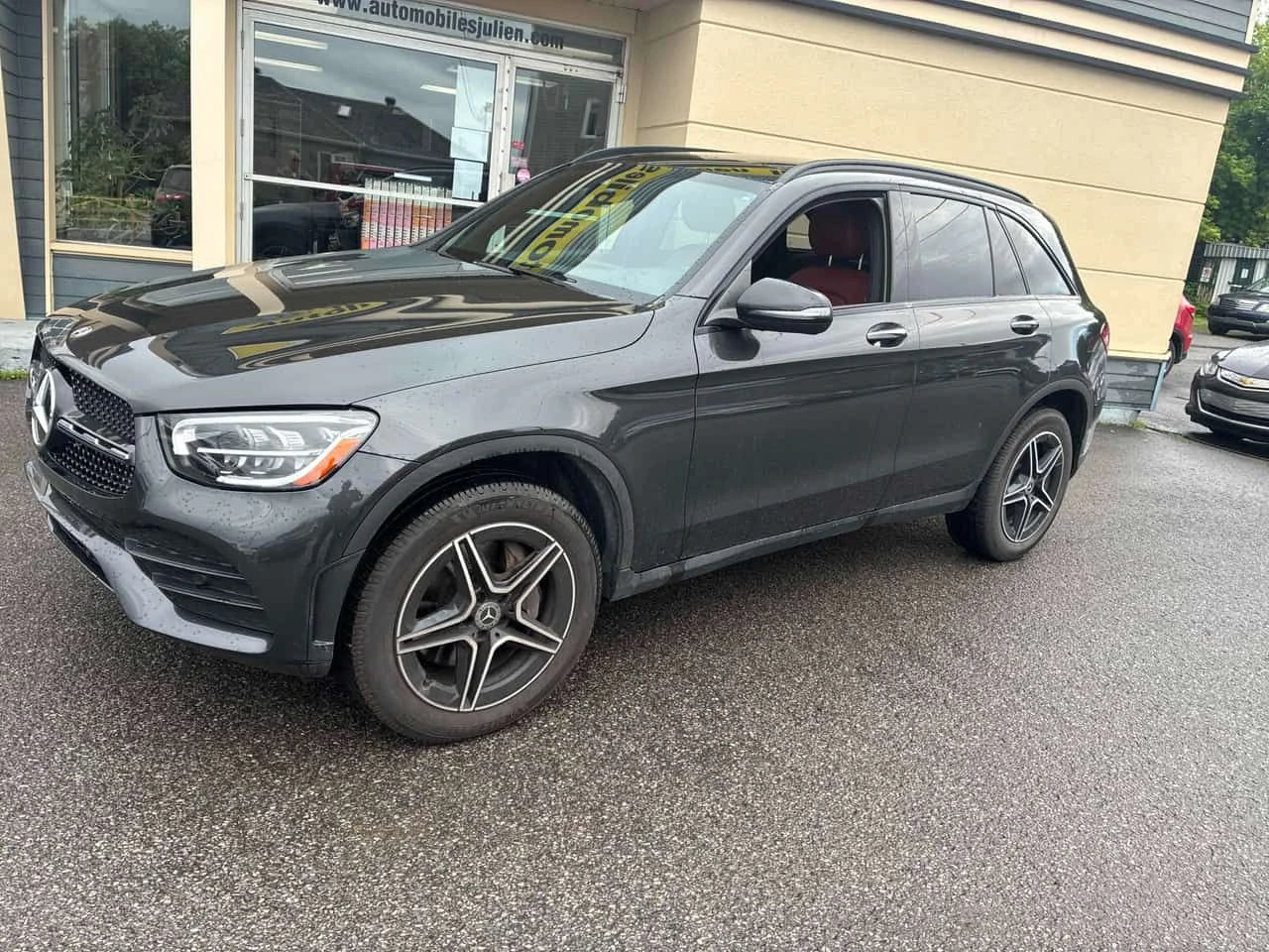 Mercedes-Benz GLC 300 ПОДГРЕВИ * ПАНО * KEYLESS * CARFAX, снимка 17 - Автомобили и джипове - 54964022
