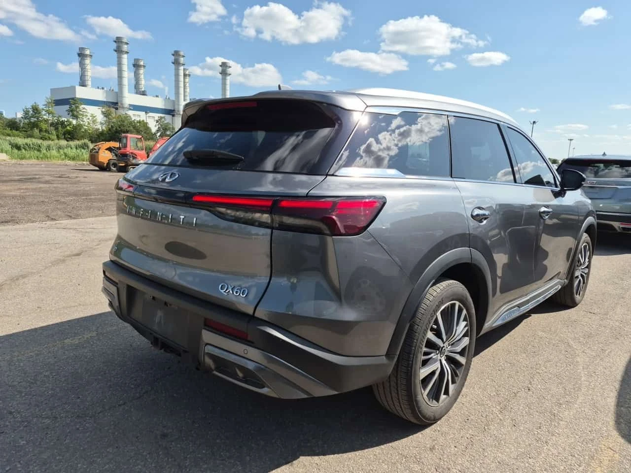 Infiniti QX60 * SENSORY * CARFAX * БЕЗ ПЪРВОНАЧАЛНА ВНОСКА, снимка 3 - Автомобили и джипове - 55475398