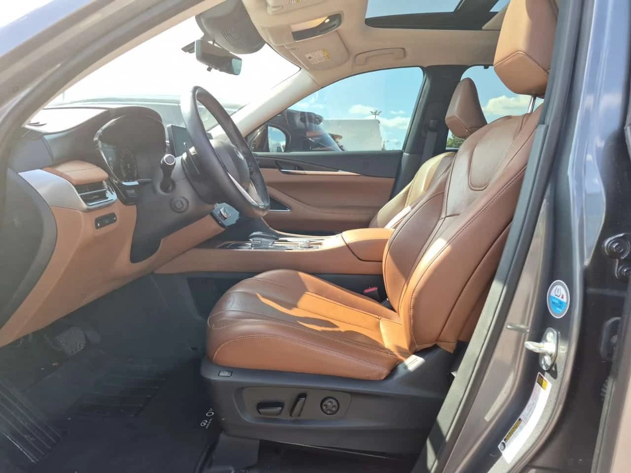 Infiniti QX60 * SENSORY * CARFAX * БЕЗ ПЪРВОНАЧАЛНА ВНОСКА, снимка 5 - Автомобили и джипове - 55475398