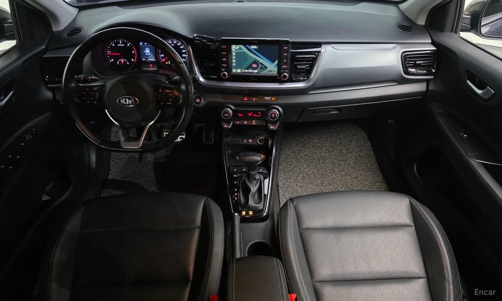 Kia Stonic Подгреви\Реални километри\Топ оферта, снимка 7 - Автомобили и джипове - 55583363