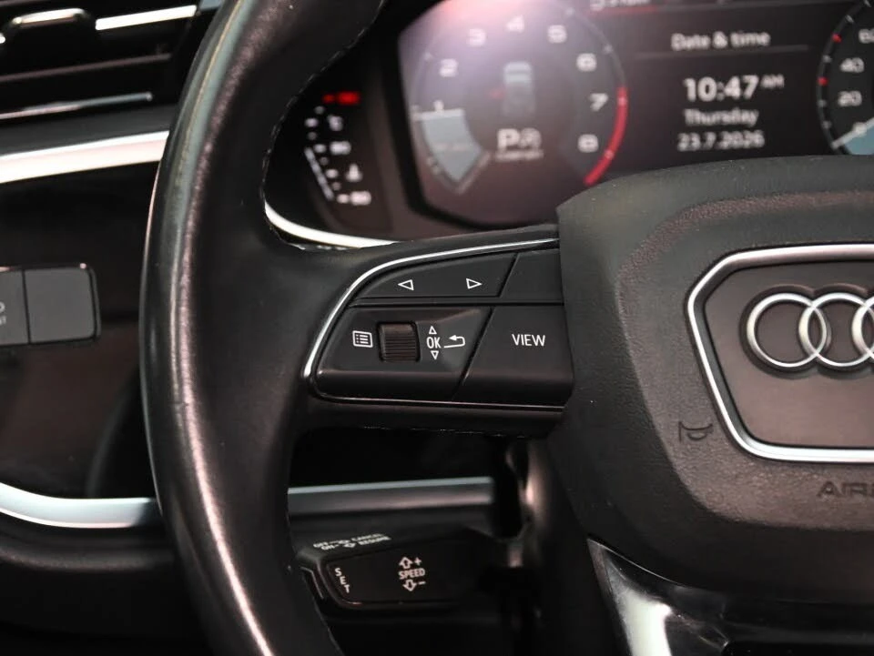 Audi Q3 * QUATTRO * PANO * Автокредит * (Цена до България), снимка 11 - Автомобили и джипове - 55587667