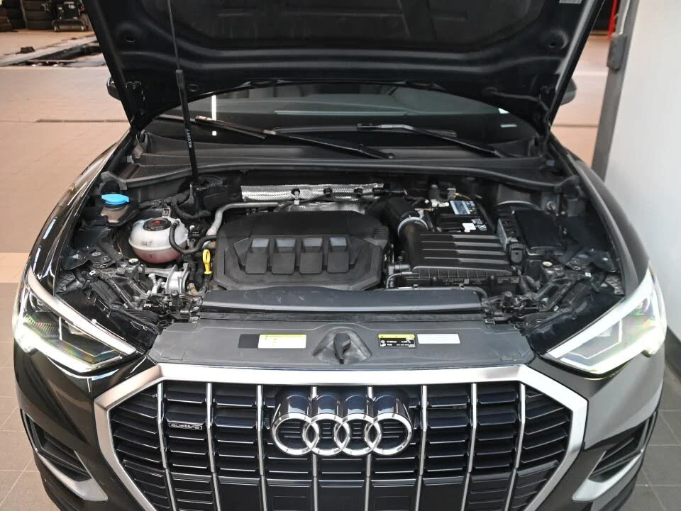 Audi Q3 * QUATTRO * PANO * Автокредит * (Цена до България), снимка 6 - Автомобили и джипове - 55587667