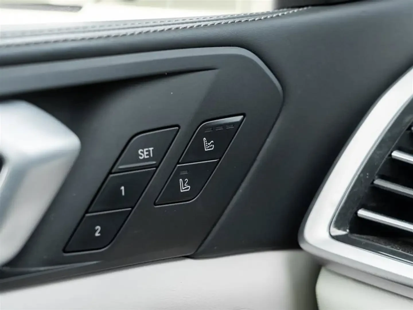 BMW X5 x40i* M-Pack* H/K* Soft Close* 360* Въздух* Обдухв, снимка 15 - Автомобили и джипове - 55990412
