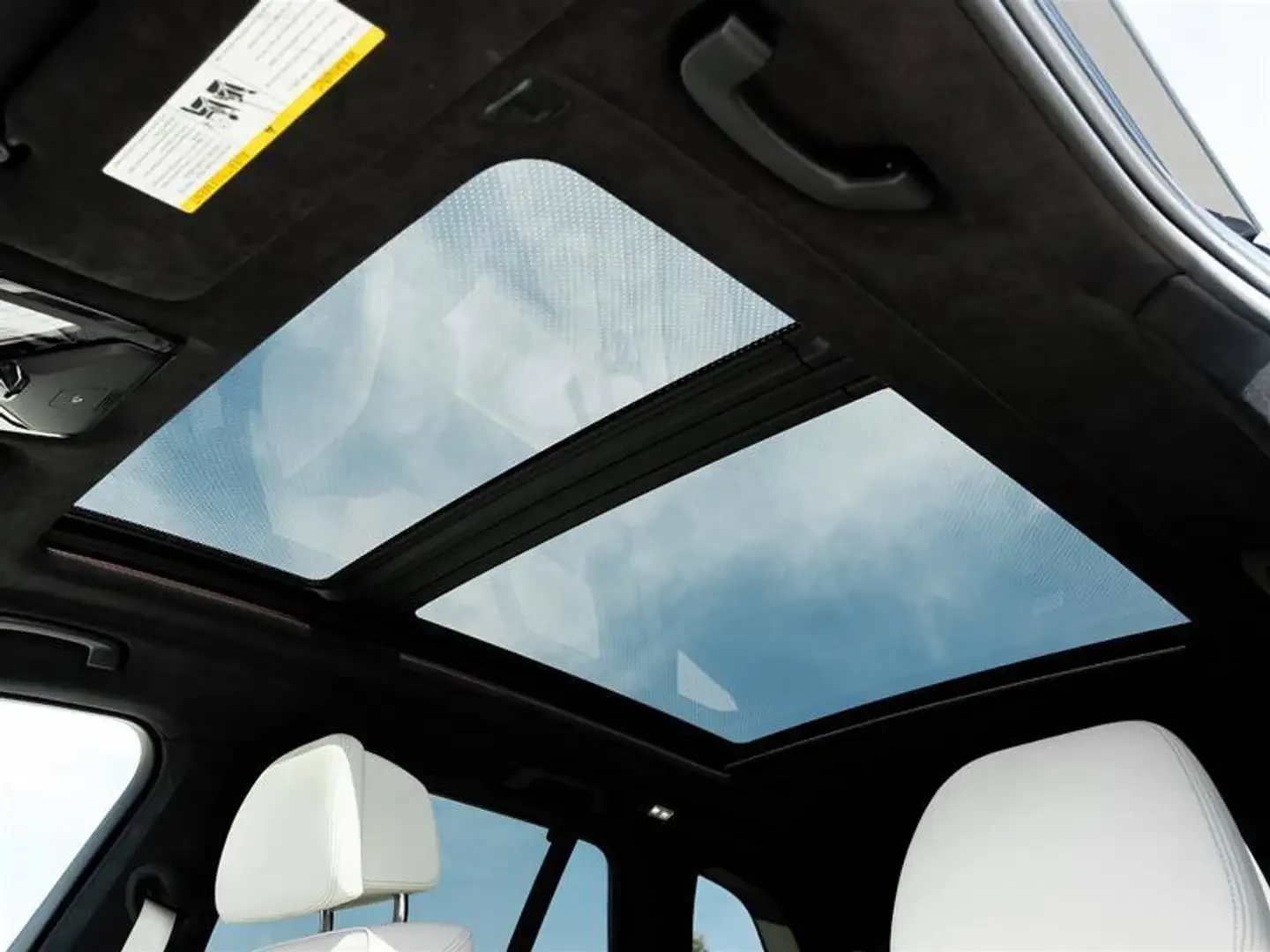 BMW X5 x40i* M-Pack* H/K* Soft Close* 360* Въздух* Обдухв, снимка 8 - Автомобили и джипове - 55990412