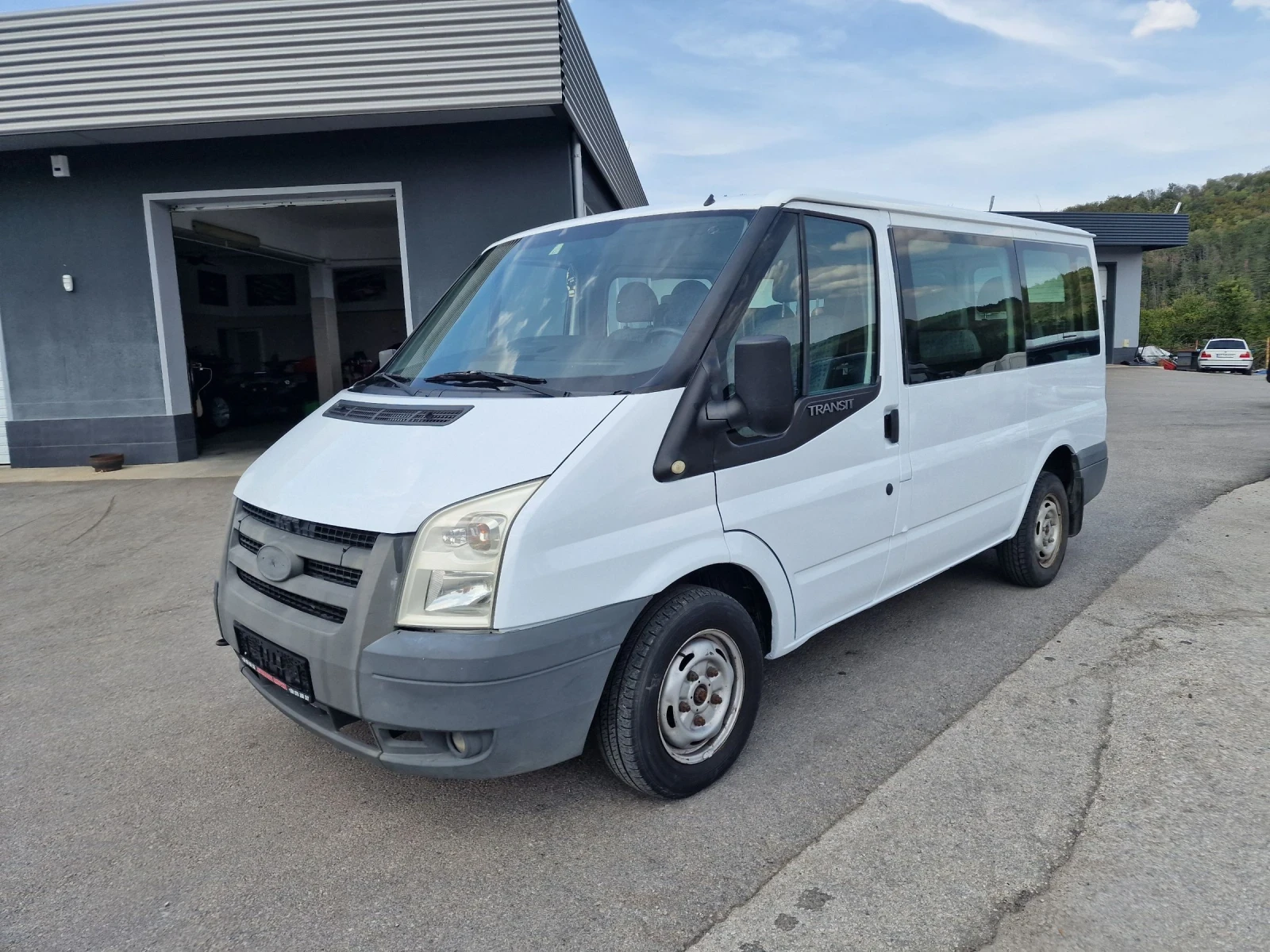 Ford Transit 2.2TDCI КЛИМА - изображение 2