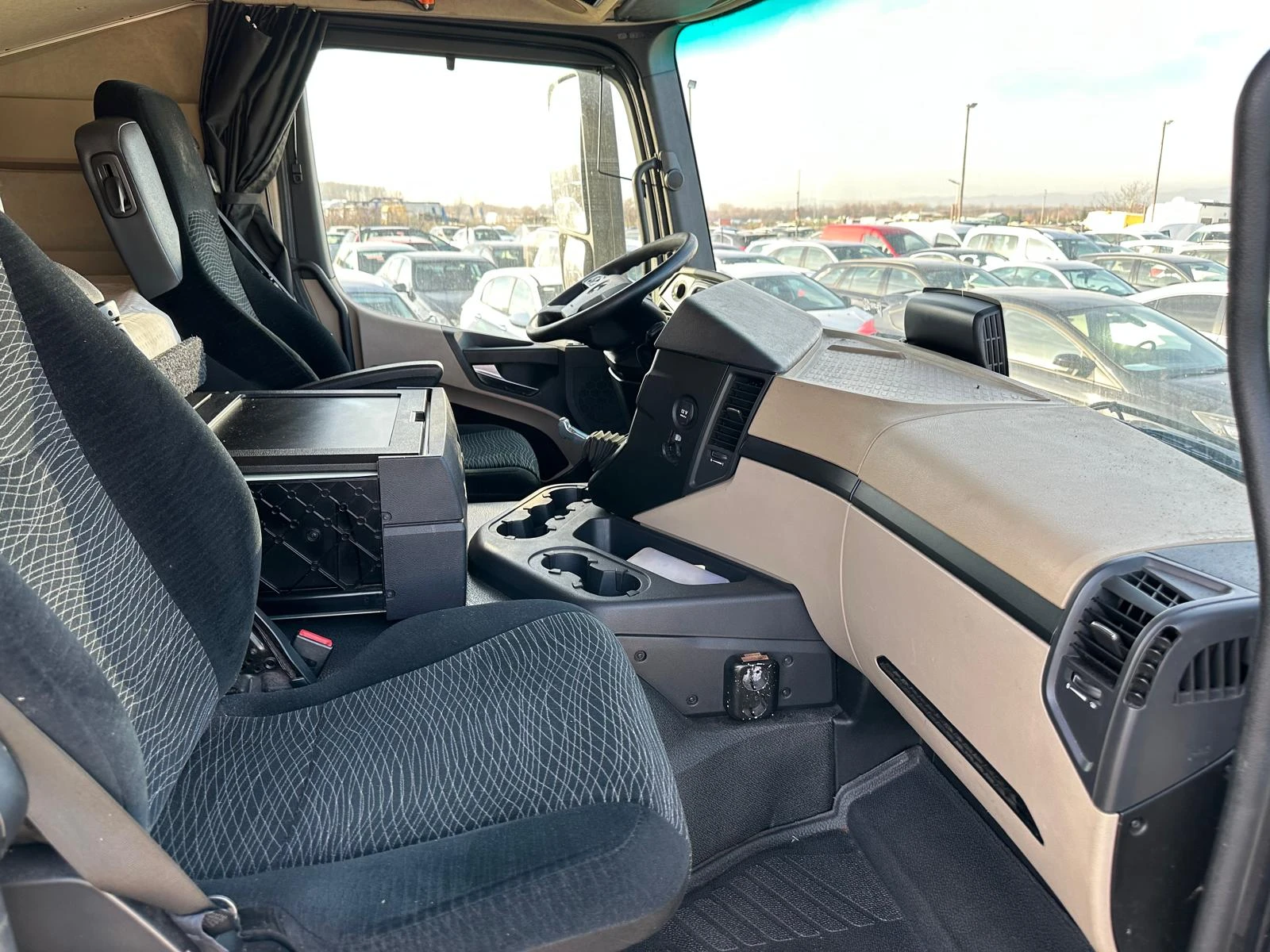 Mercedes-Benz Actros / 2340 / 2 ���� / ���� / ��� ��������� / EURO 6 / | Mobile.bg � ����������� 17