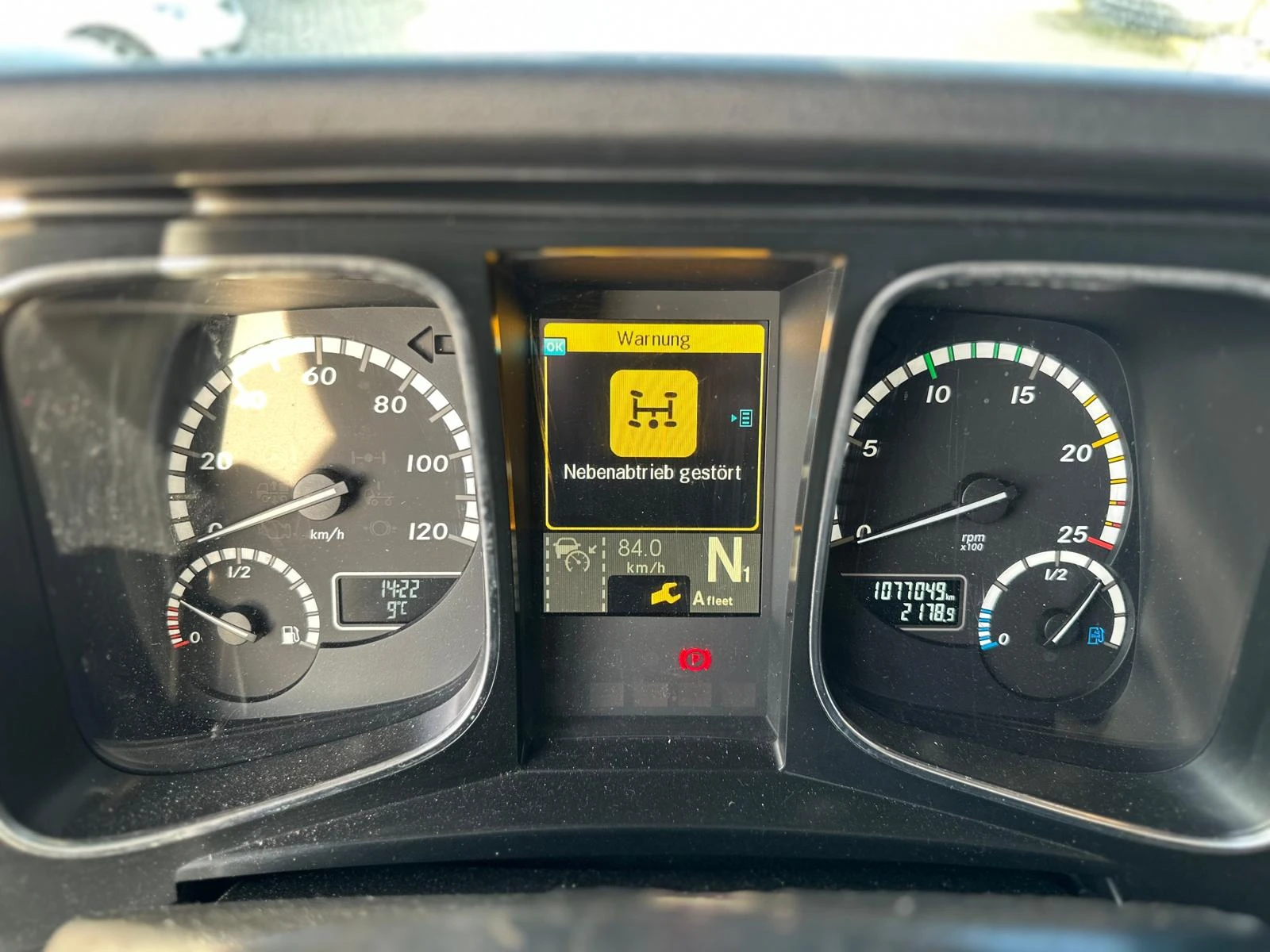 Mercedes-Benz Actros / 2340 / 2 ���� / ���� / ��� ��������� / EURO 6 / | Mobile.bg � ����������� 15