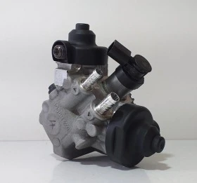 ГНП Bosch за Audi Volkswagen Porsche - 2.7 / 3.0tdi 0445010611, снимка 1